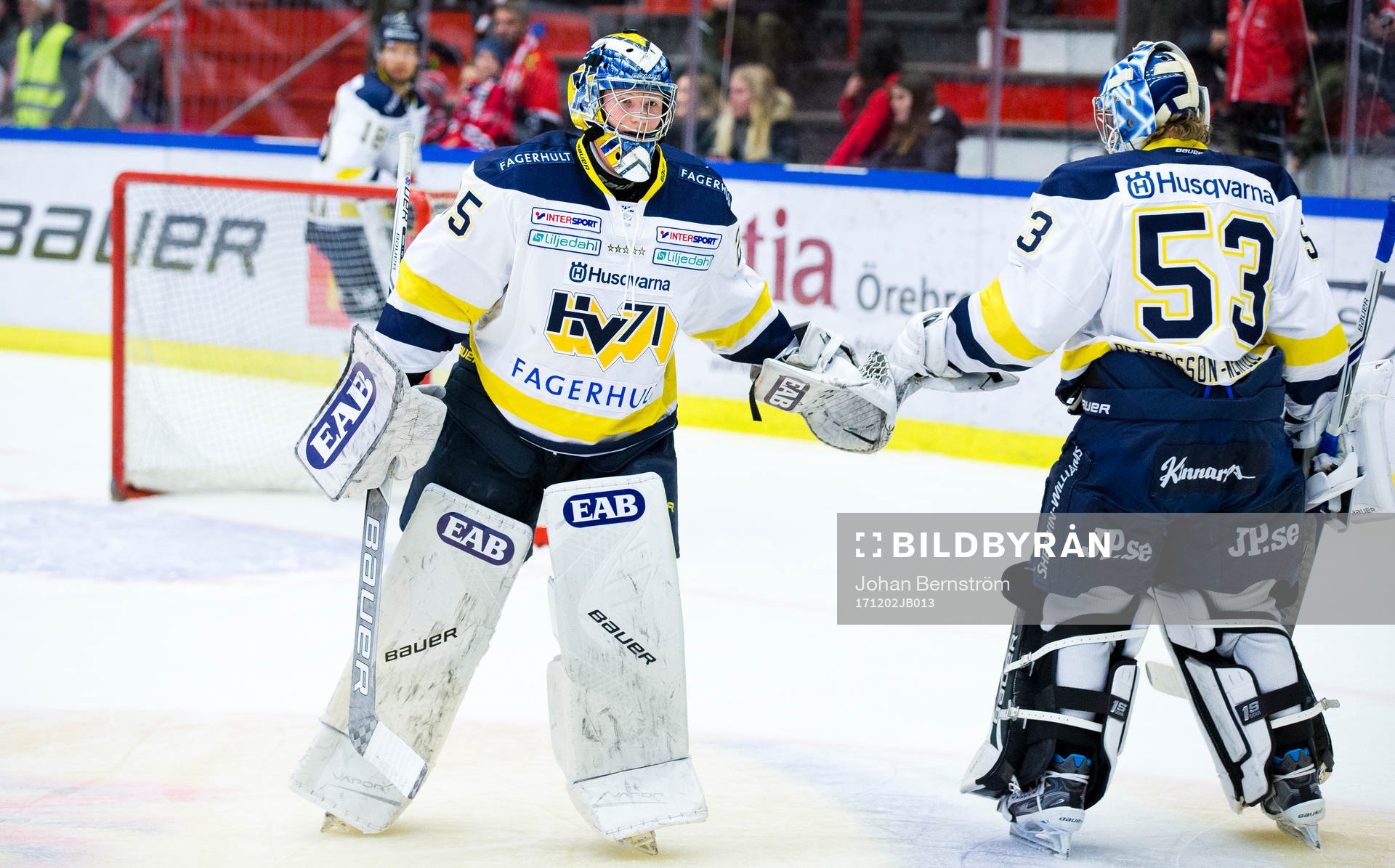 s målvakt Victor Östman och målvakt Fredrik