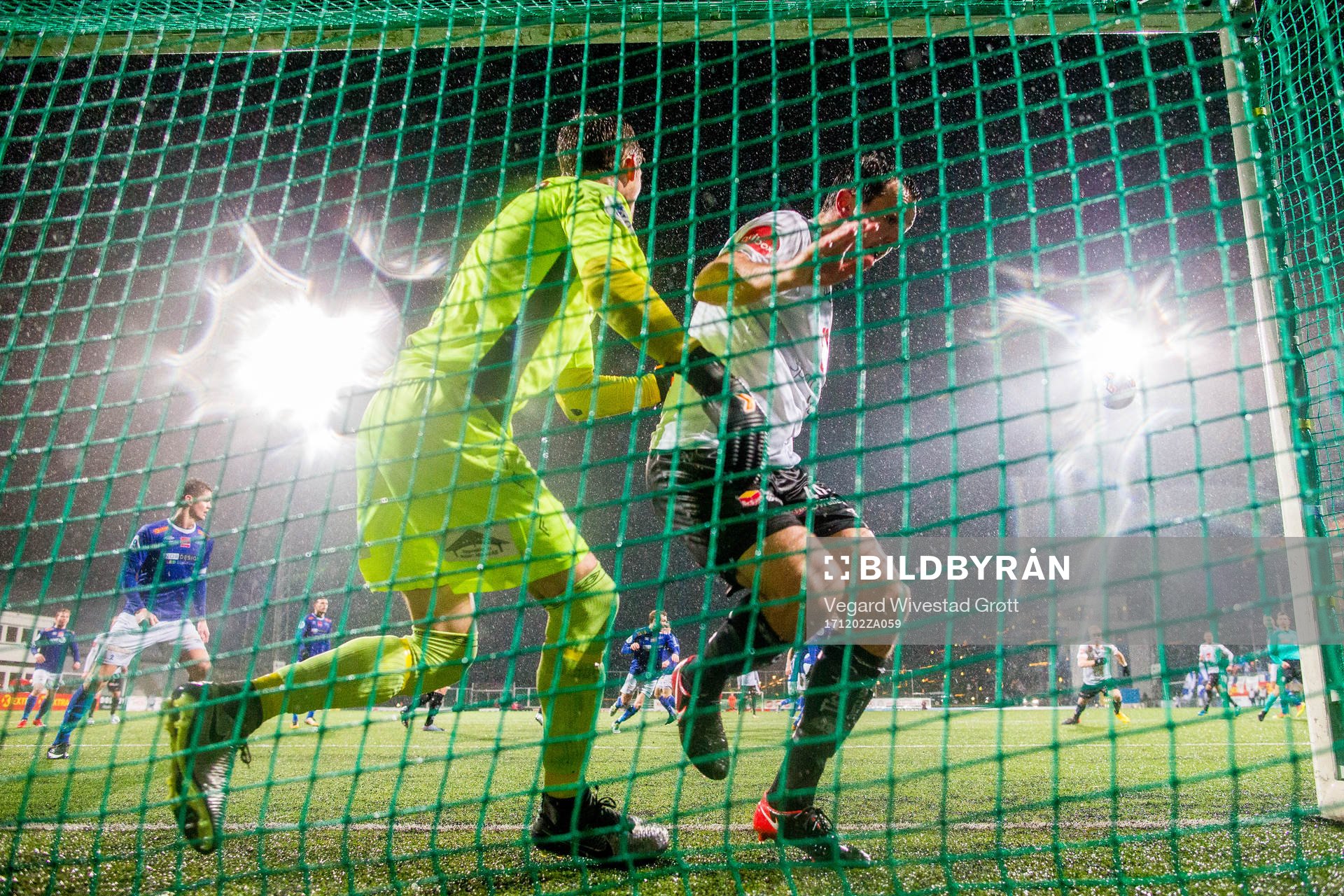 Goalkeeper Even Barli of Ranheim and Even Hovland of Sogndal during the playoff match between Ranheim and Sogndal on December 2, 2017 in Trondheim.