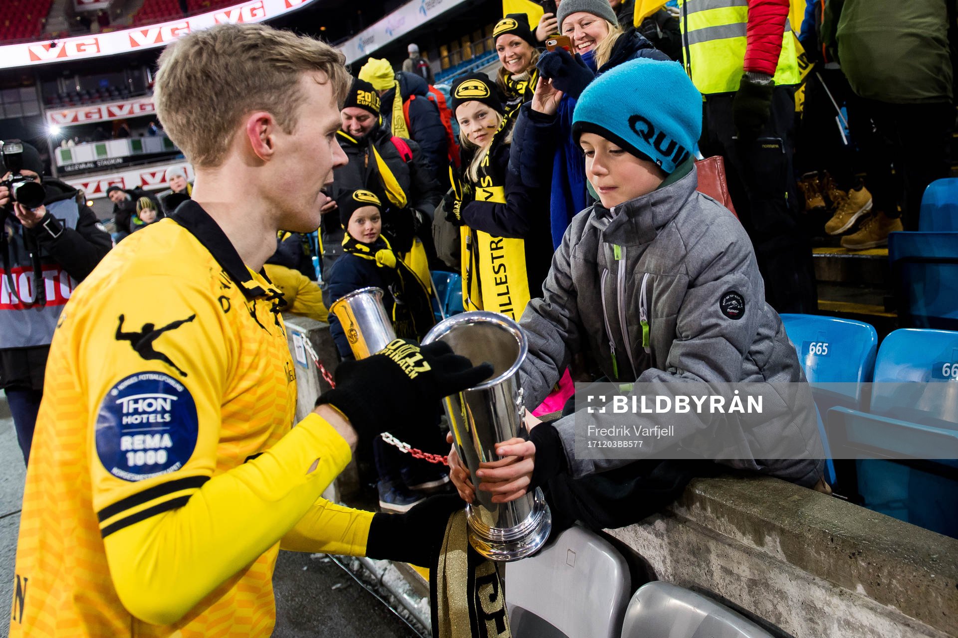 Erling Knudtzon of Lillestrøm celebrates