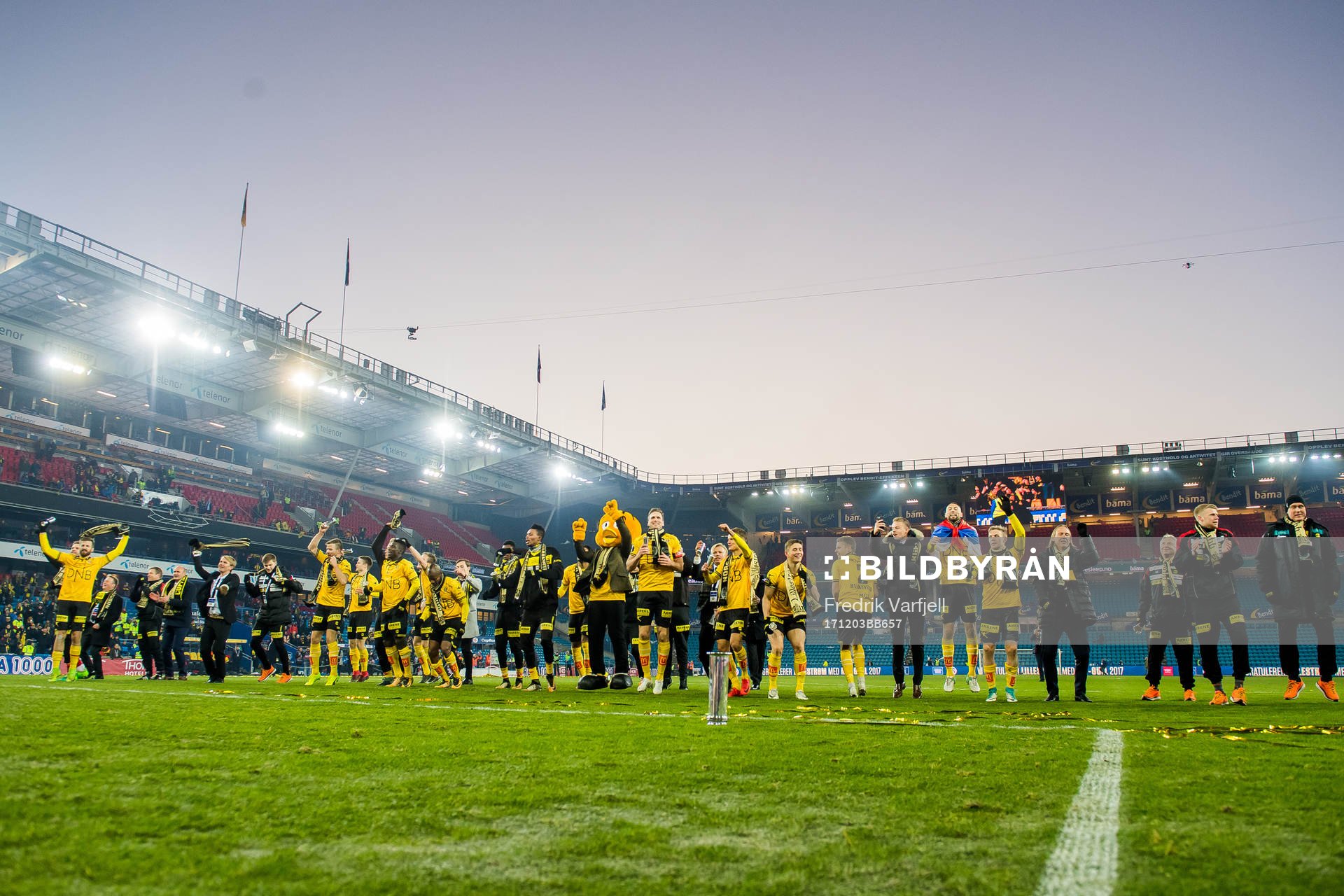The players of Lillestrøm celebrate
