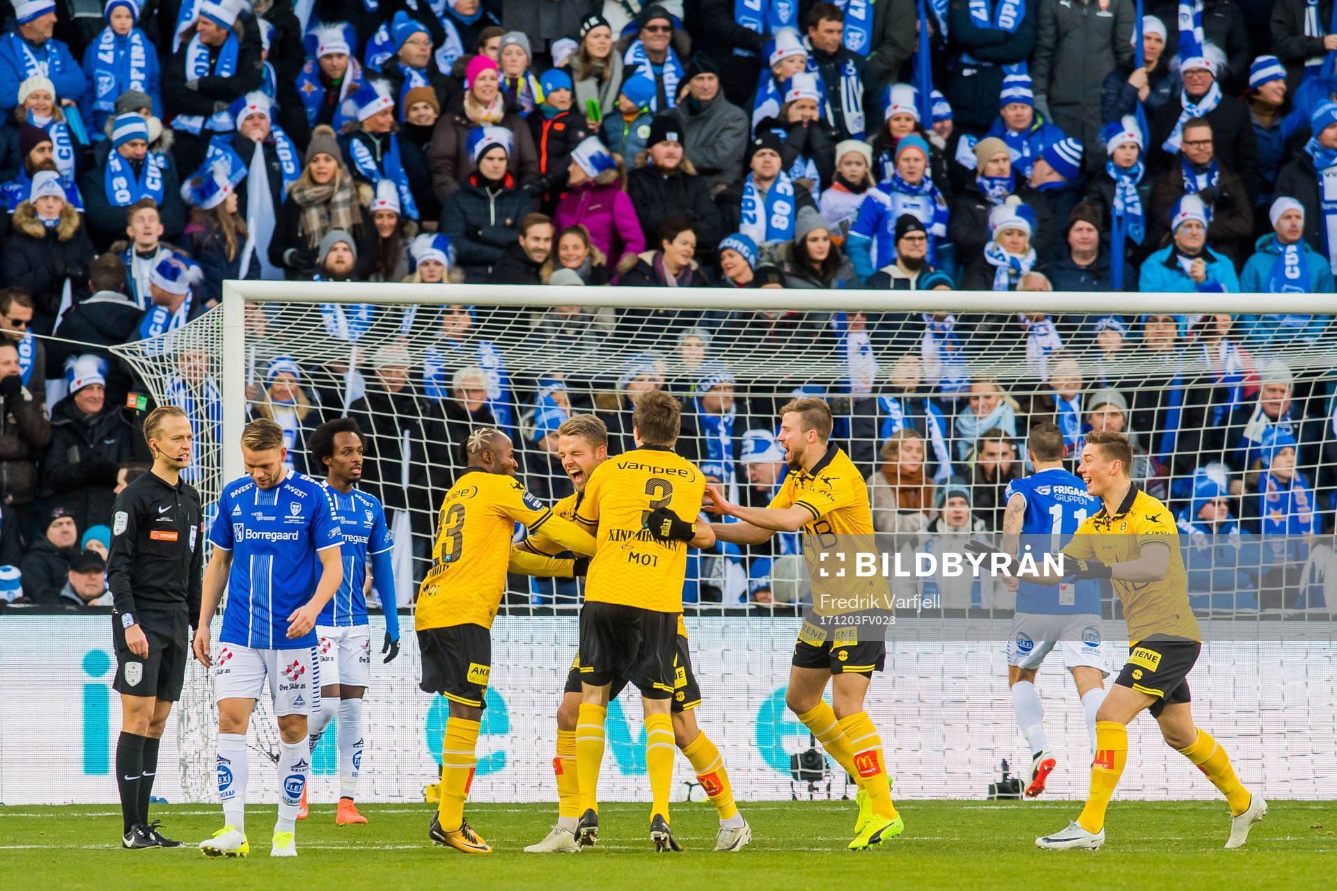 Mats Haakenstad of Lillestrøm celebrates with his teammates