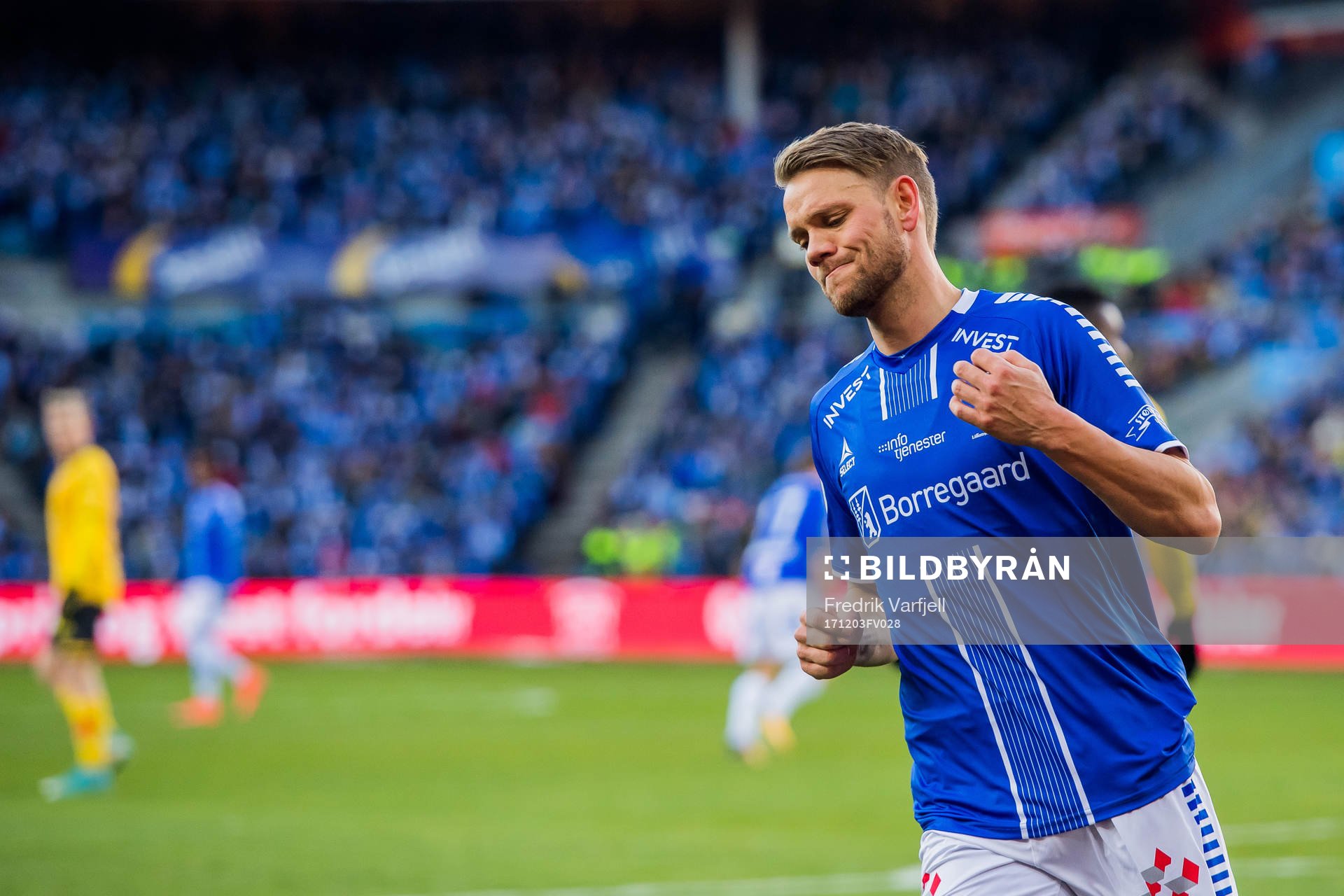 Ole Jørgen Halvorsen of Sarpsborg 08 looks dejected