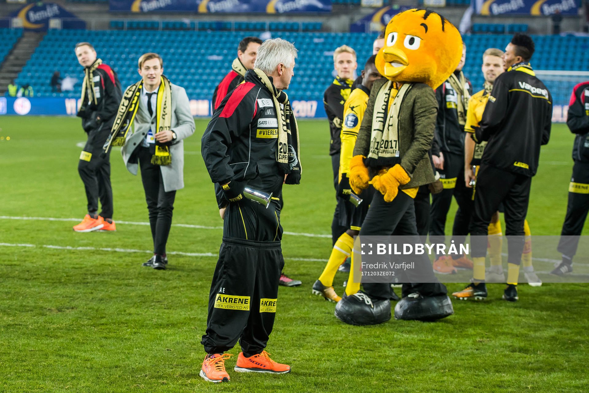 Arne Erlandsen, head coach of Lillestrøm, reacts