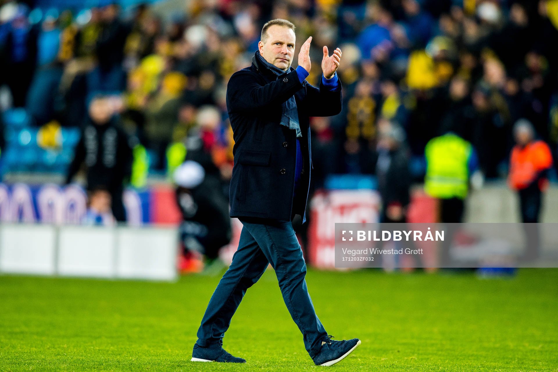 Geir Bakke, head coach of Sarpsborg 08, looks dejected