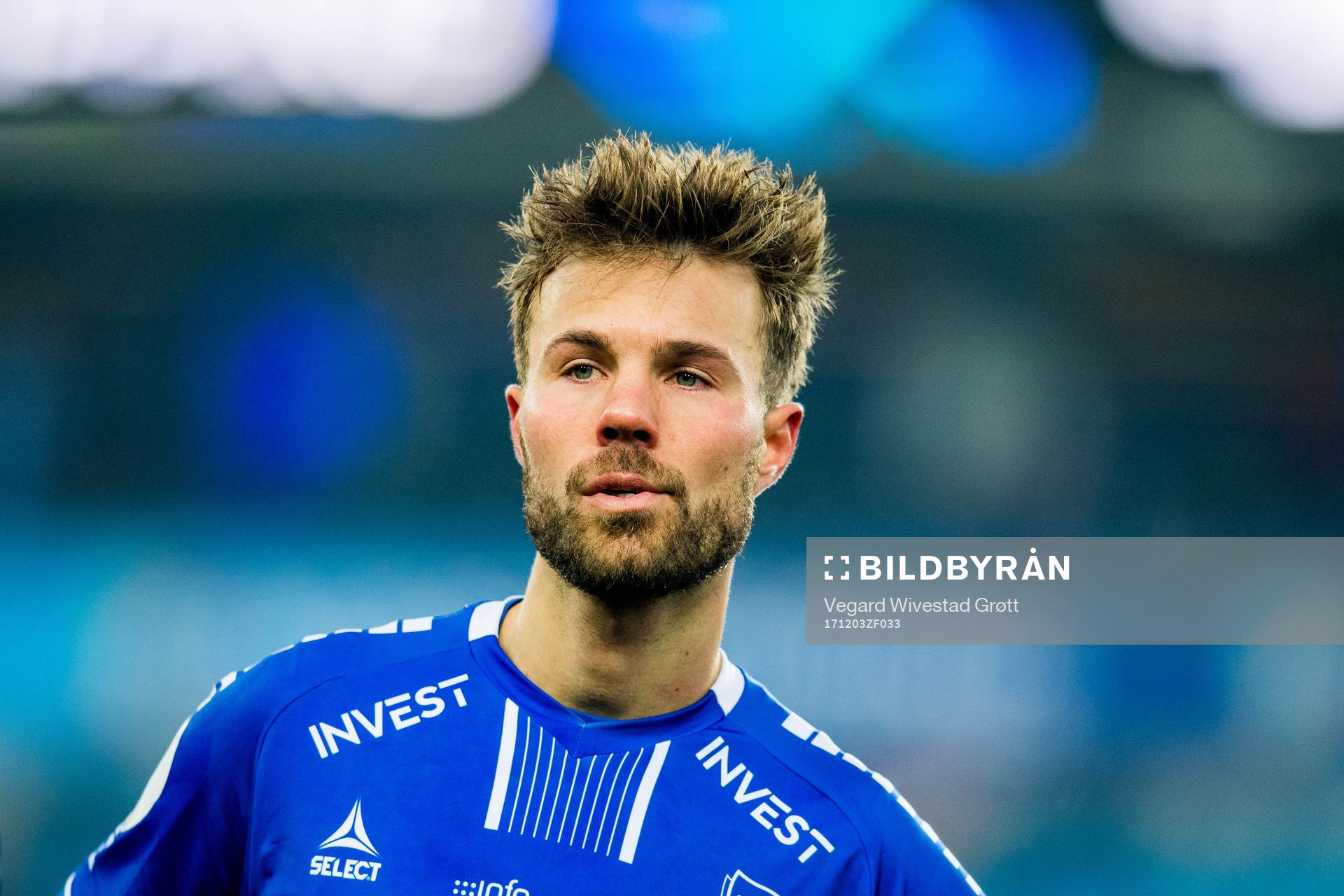 Patrick Mortensen of Sarpsborg 08 looks dejected losing the