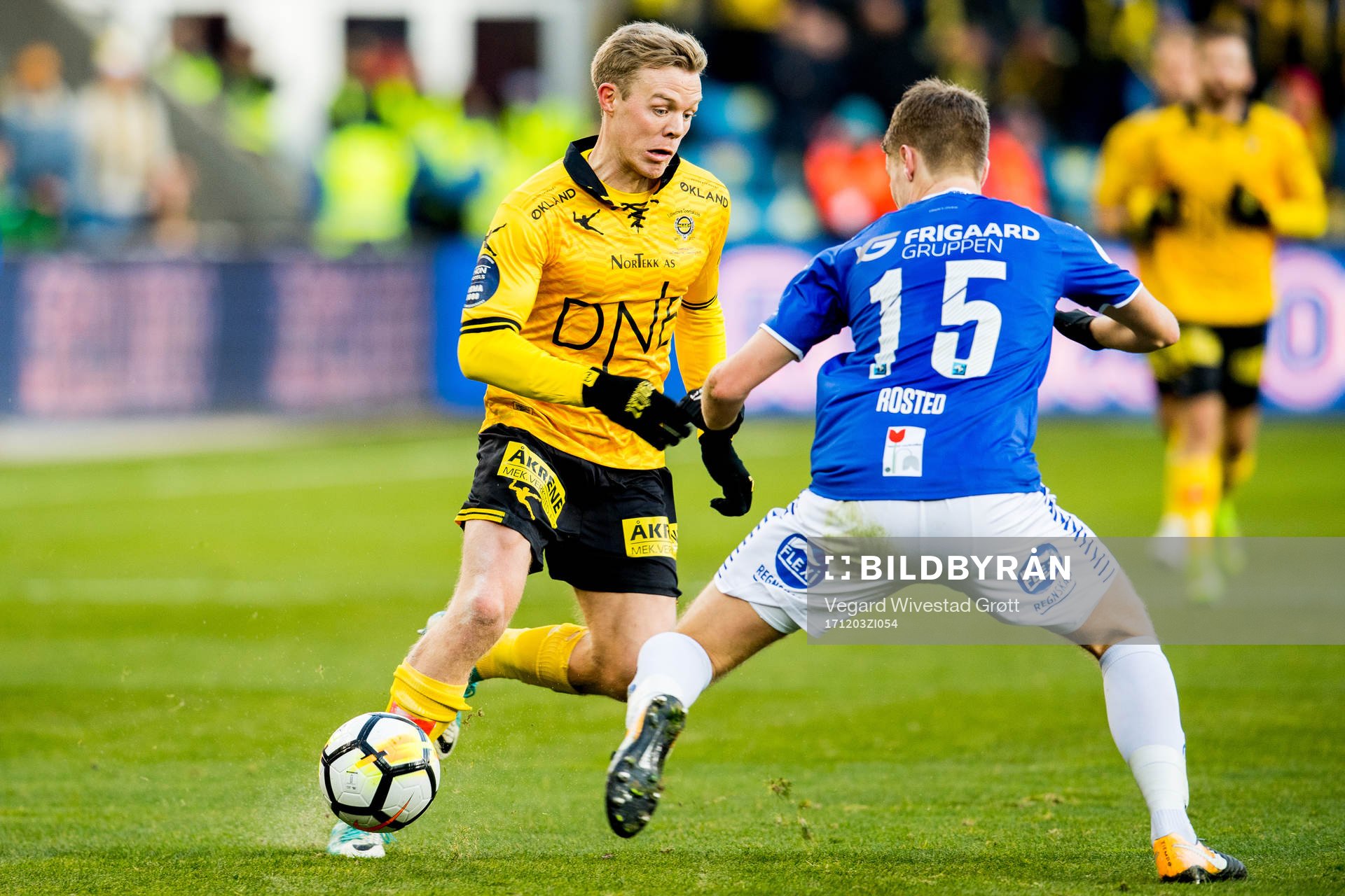 Erling Knudtzon of Lillestrøm and Sigurd Rosted of