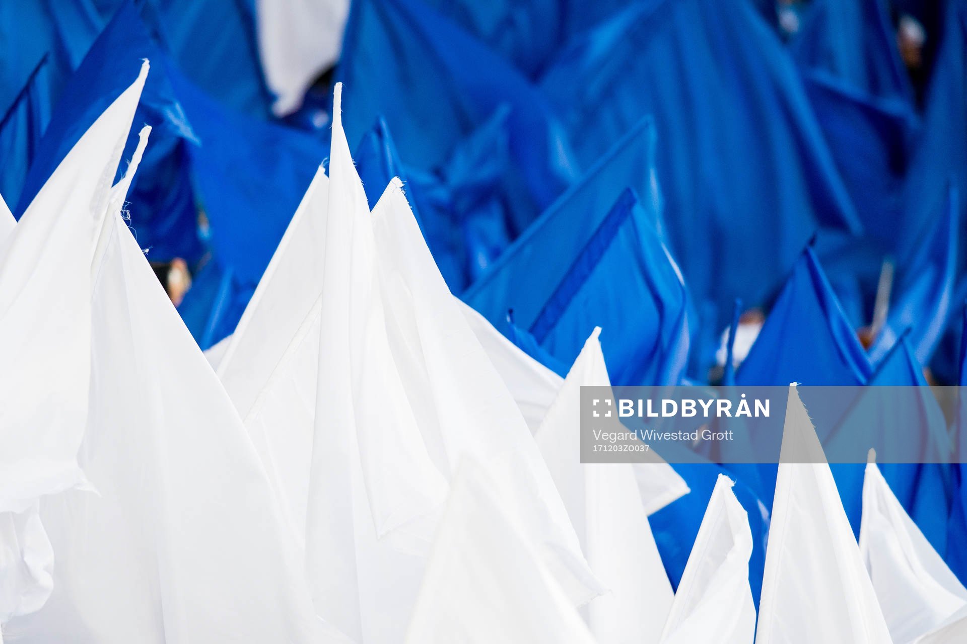 White and blue Sarpsborg 08 flags