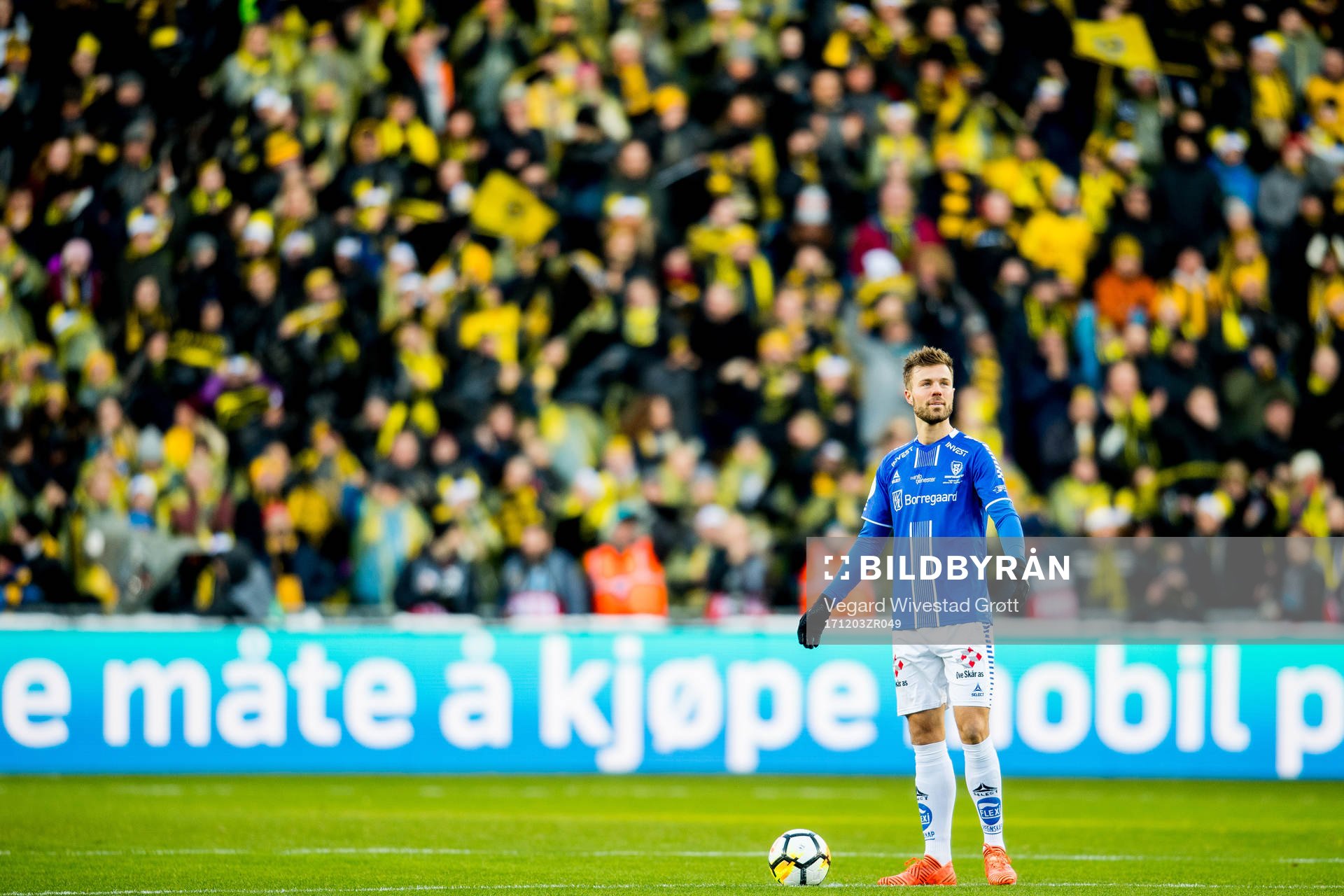 Patrick Mortensen of Sarpsborg 08 looks dejected