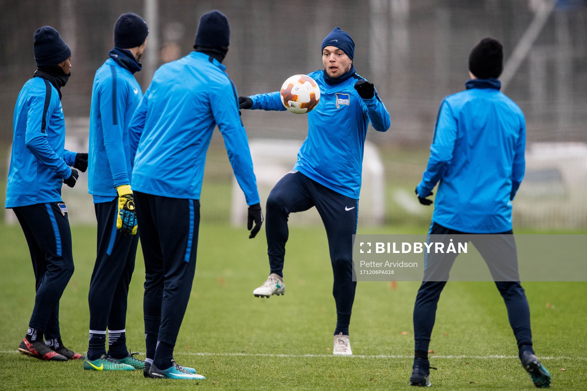 Hertha Berlins Alexander Esswein under en träning inför Europa League den 6 december 2017 i Berlin.
