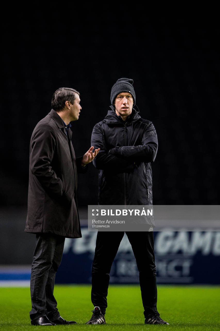Östersunds ordförande Daniel Kindberg och tränare Graham Potter under en träning inför Europa League den 6 december 2017 i Berlin.