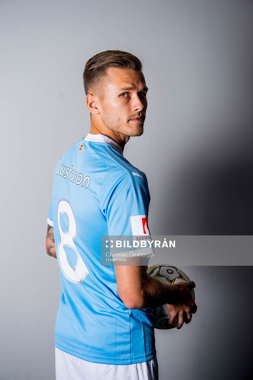 Malmö FF presenterar Arnor Ingvi Traustason som ny