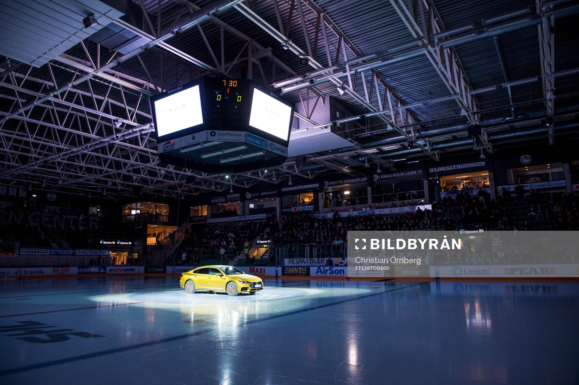 Lindab Arena innan ishockeymatchen i SHL mellan Rögle och