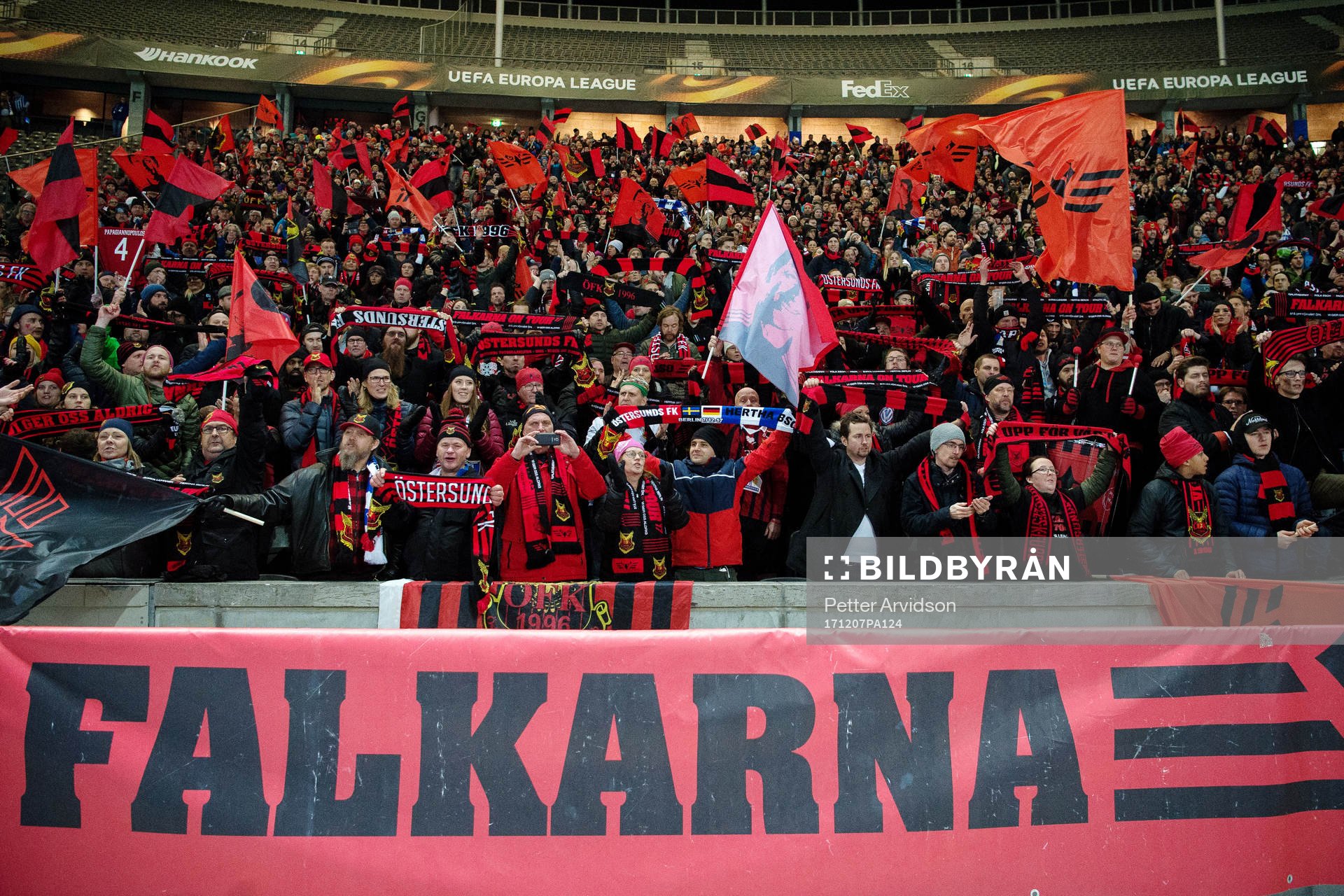 Östersunds supportrar jublar