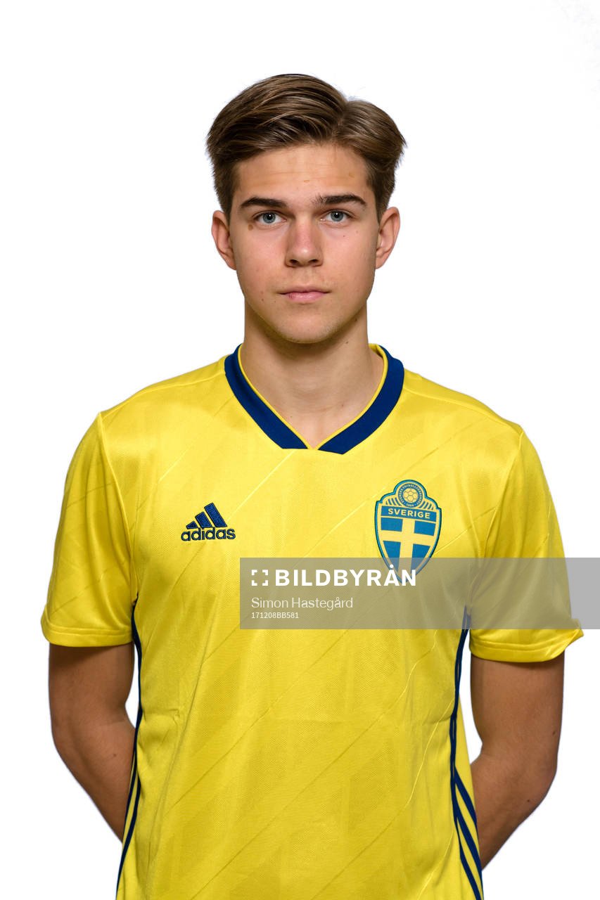 Anton Eriksson i P17/00-landslaget