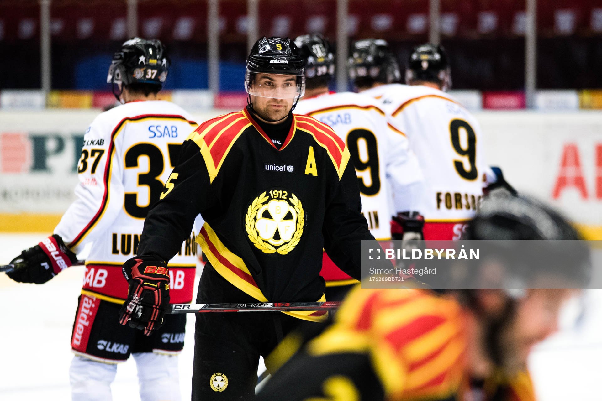 Brynäs Lukas Kilström före ishockeymatchen i SHL mellan