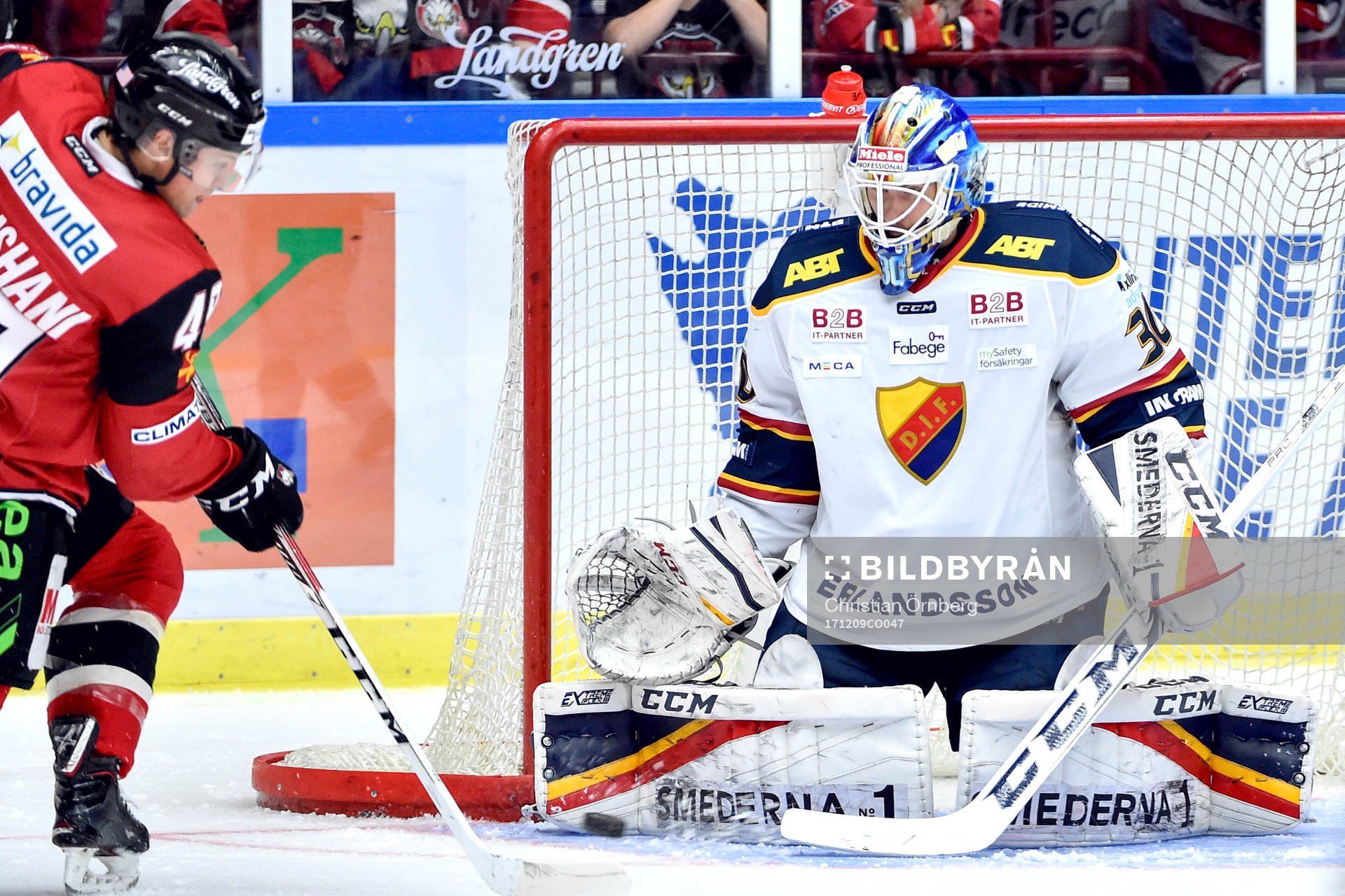 Malmö Redhawks Rhett Rakhshani och Djurgårdens målvakt