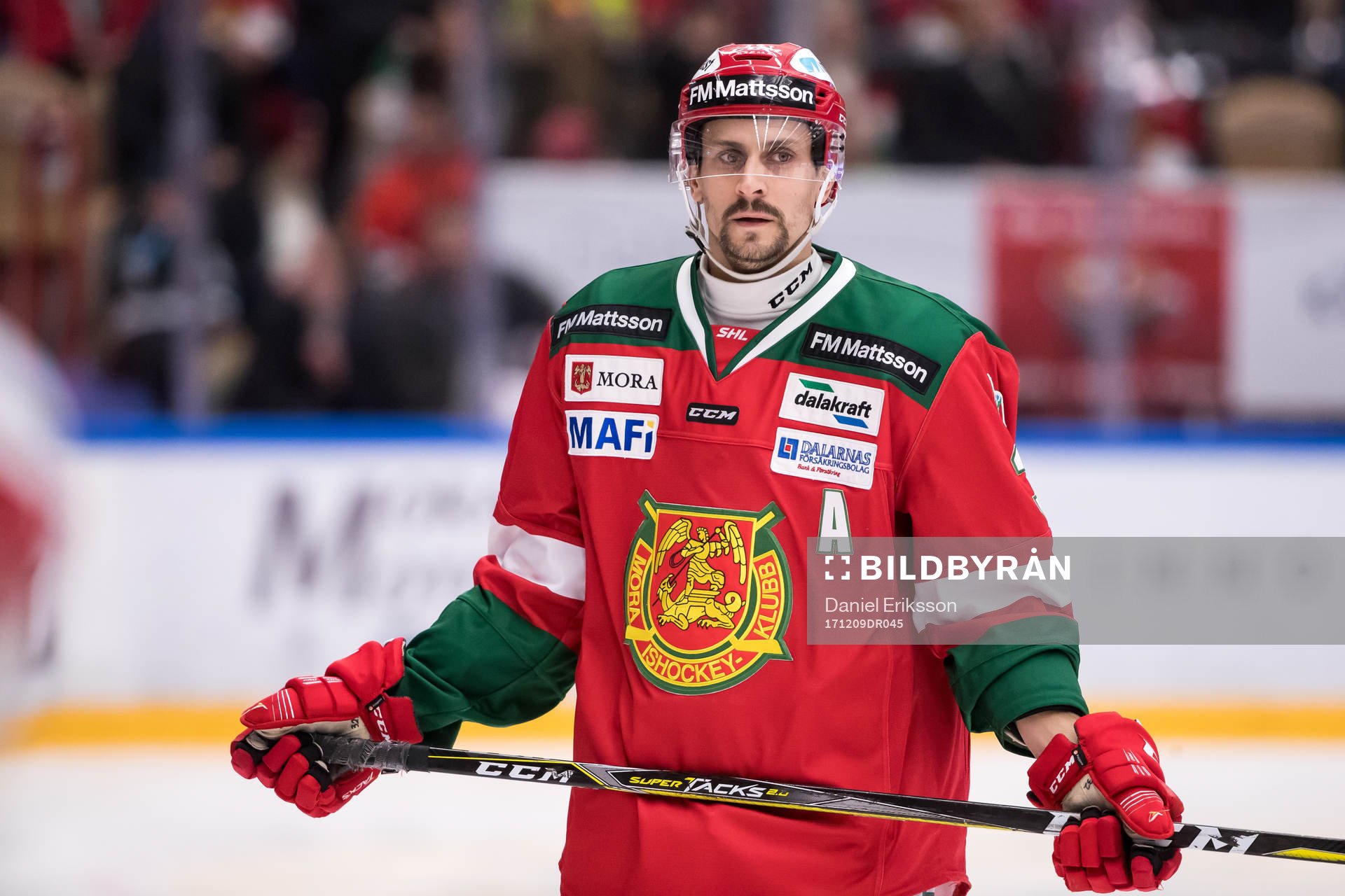 Moras Daniel Grillfors  i ishockeymatchen i SHL mellan Mora