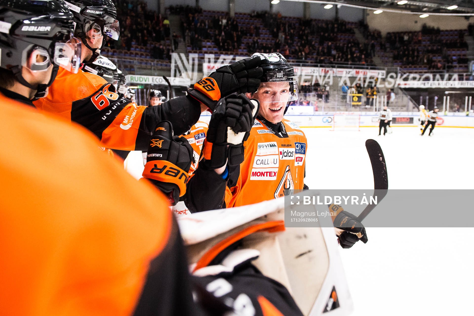 Karlskronas Joseph Jonsson jublar