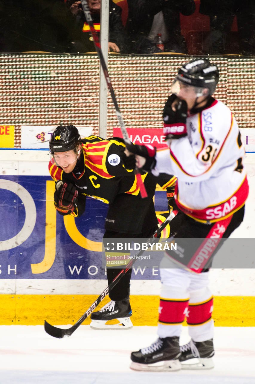 Brynäs Jacob Blomqvist jublar