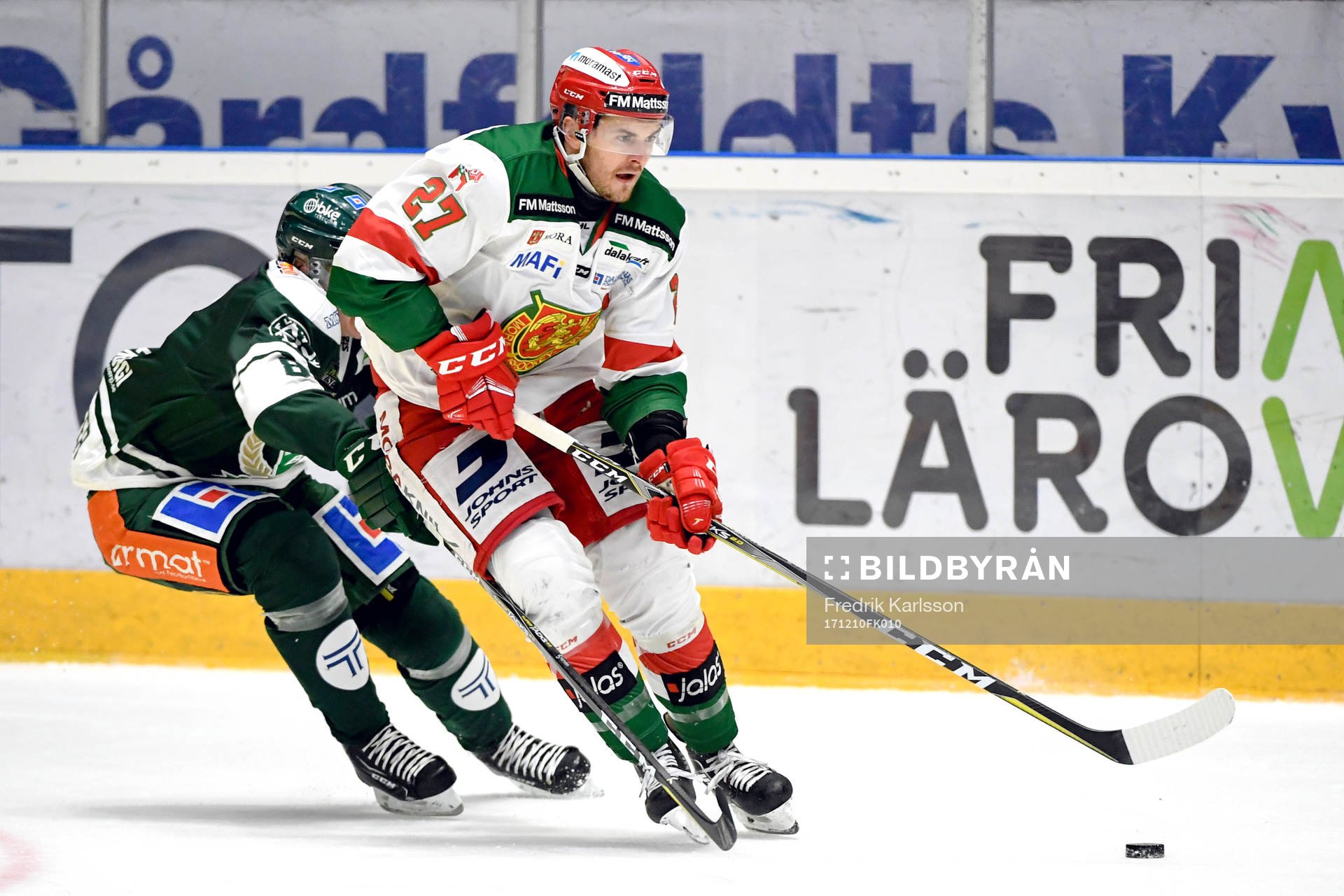 Färjestads Lucas Nordsäter och Moras Matt Bailey