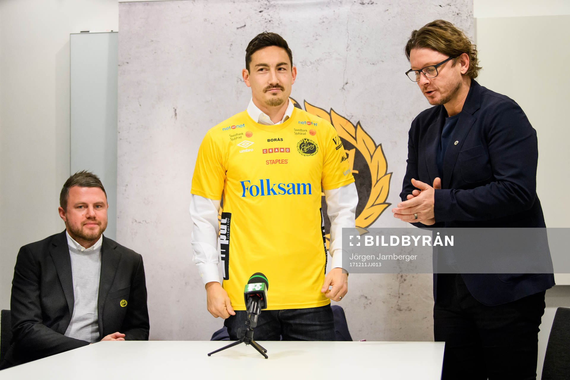Elfsborgs nyförvärv Stefan Ishizaki och klubbchef Stefan