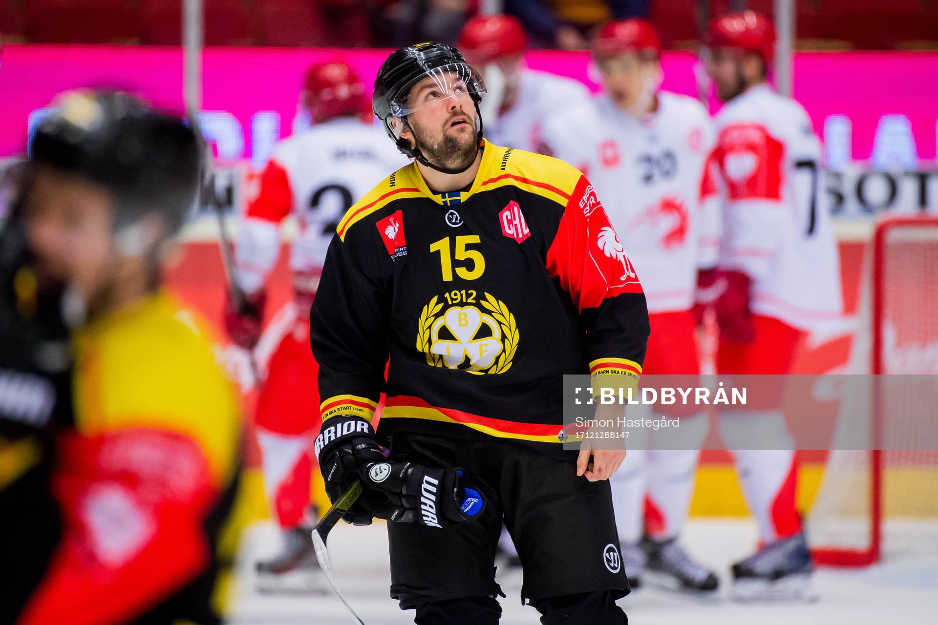 Simon Bertilsson of Brynäs looks dejected