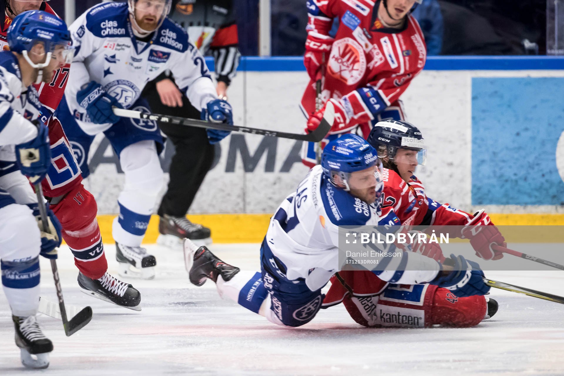 Leksands Jesper Ollas och Västerviks Oskar Drugge  i