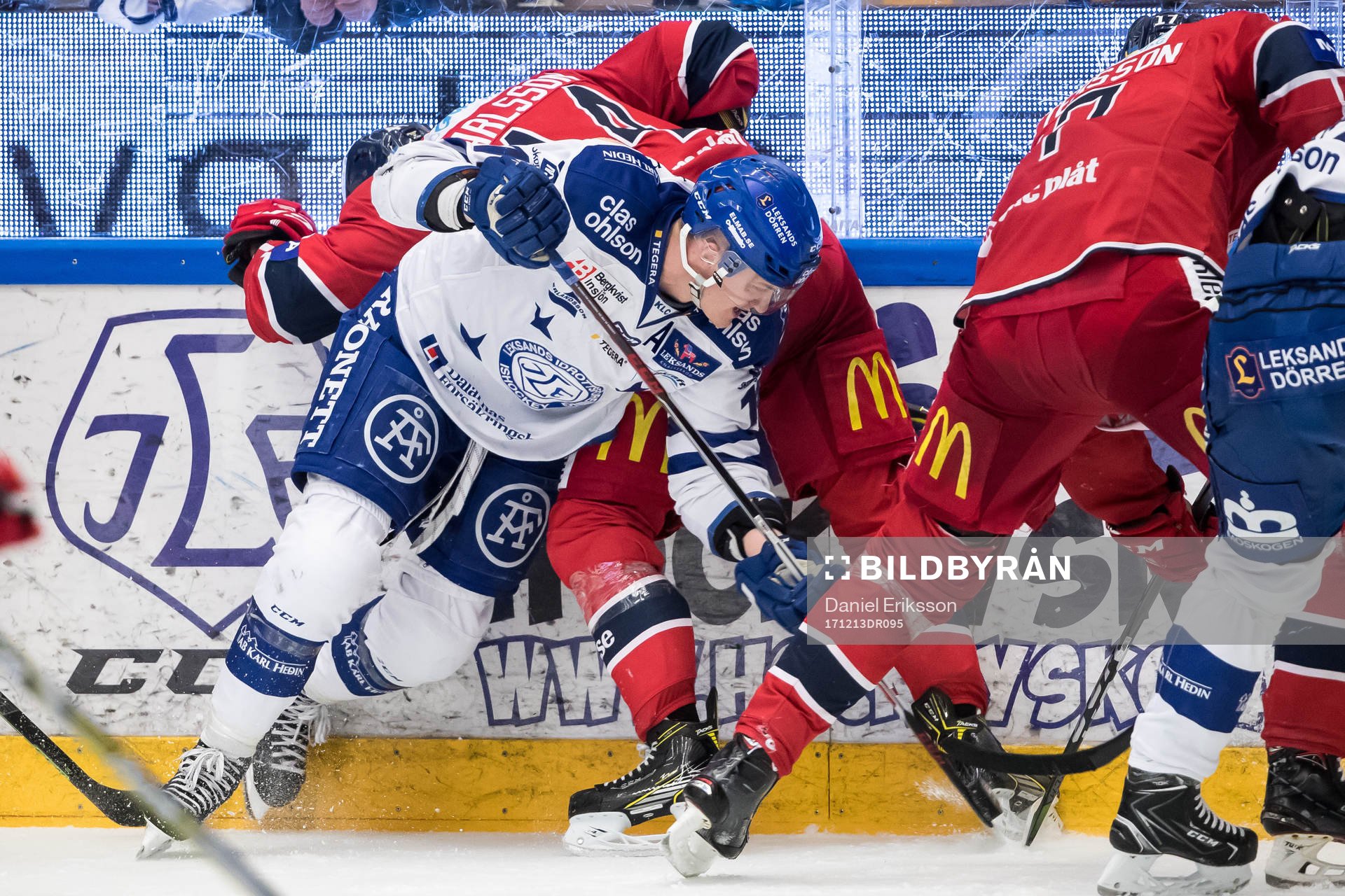Leksands Martin Karlsson och Västerviks Oskar Carlsson  i