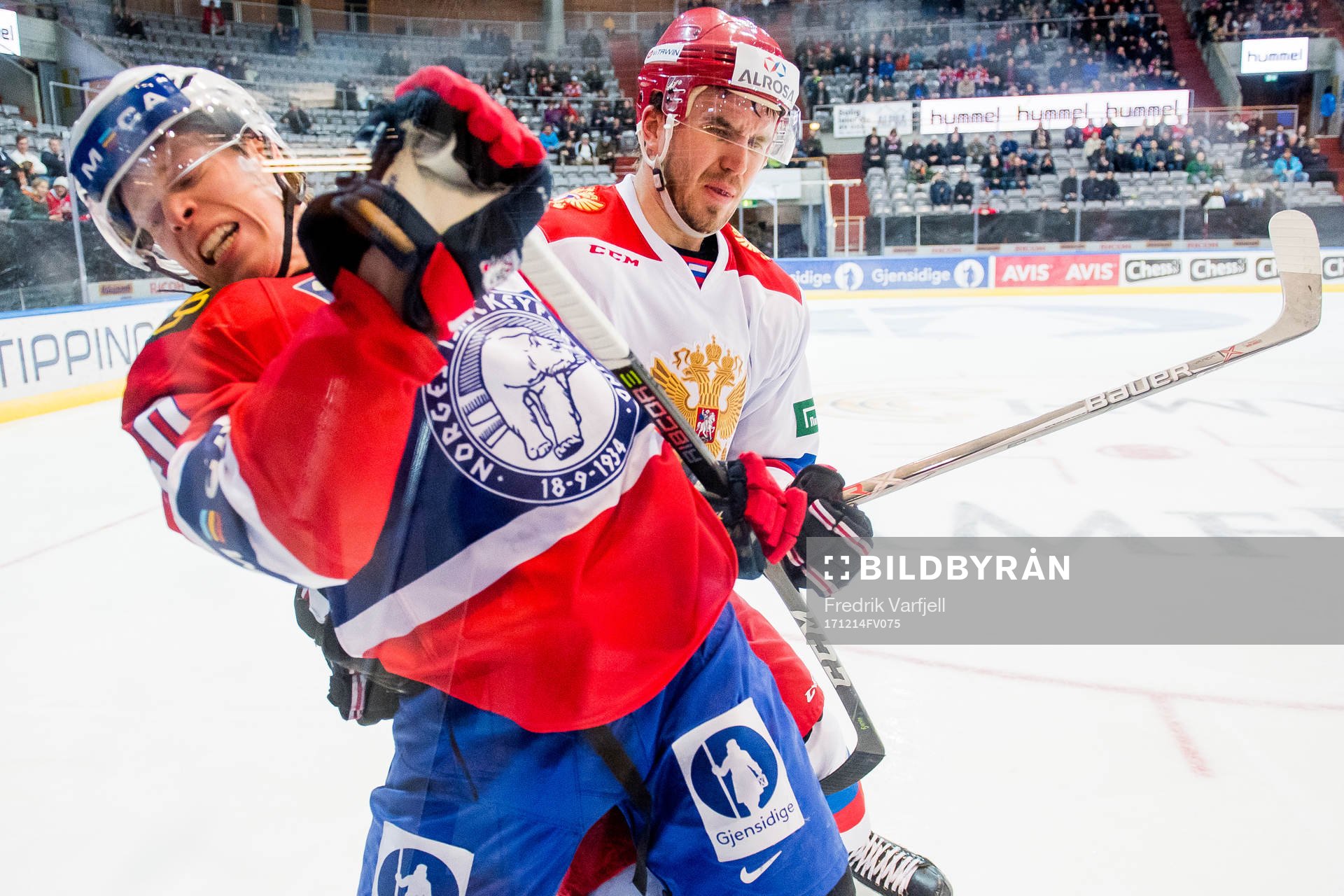 Ken Andre Olimb of Norway and Nikitia Tryamkin of Russia
