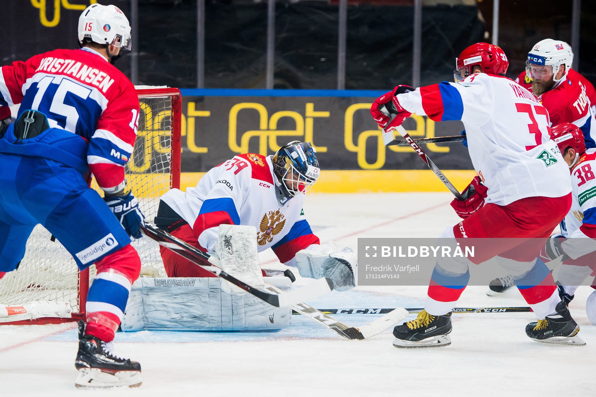 Tommy Kristiansen of Norway, Goaltender Aleksandr