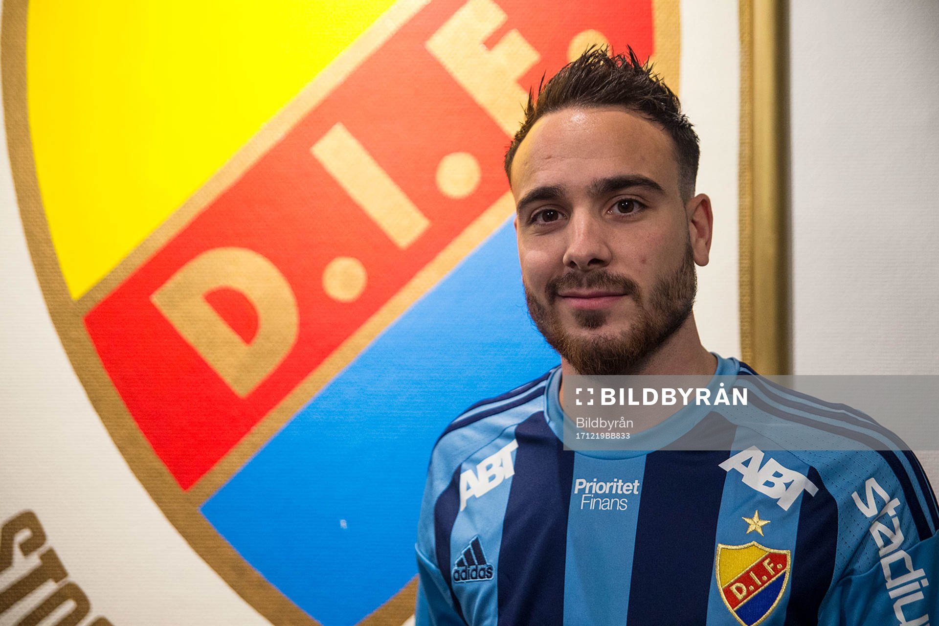 Djurgårdens nyförvärv Dzenis Kozica ses på en