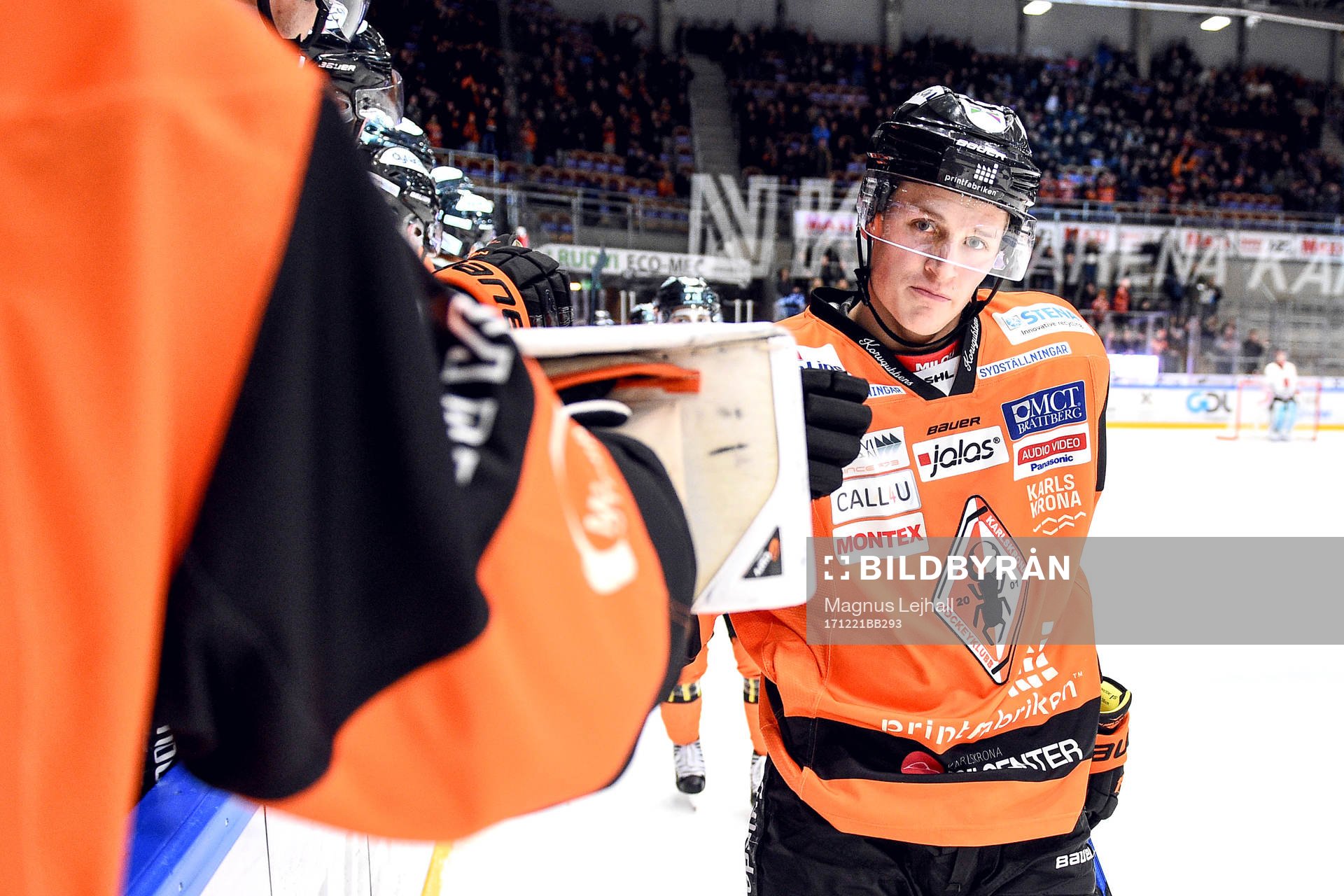 Karlskronas Henrik Törnqvist jublar