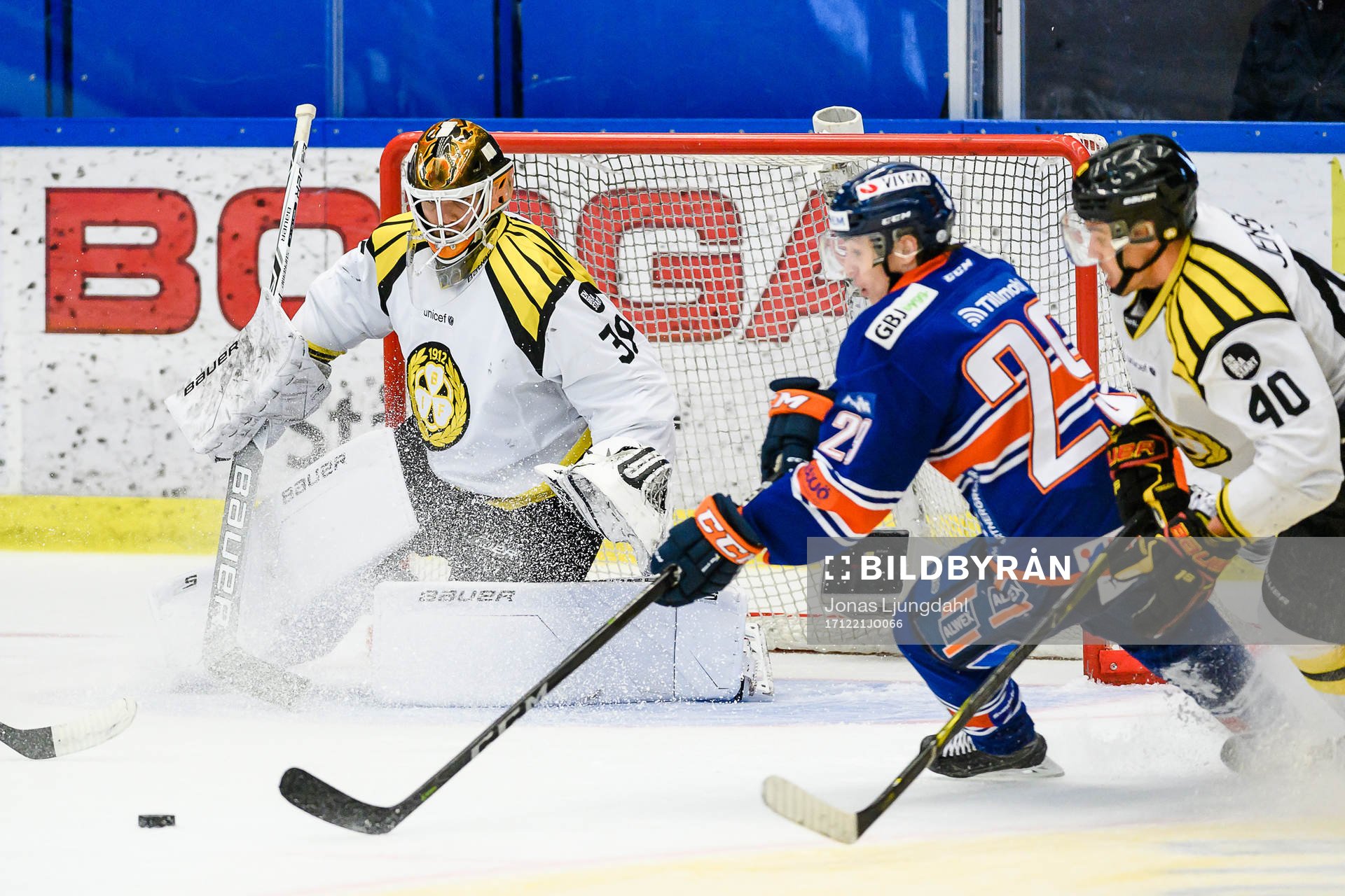 Brynäs målvakt Linus Fernström