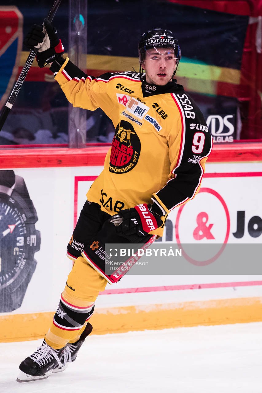 Luleås Johan Forsberg jublar