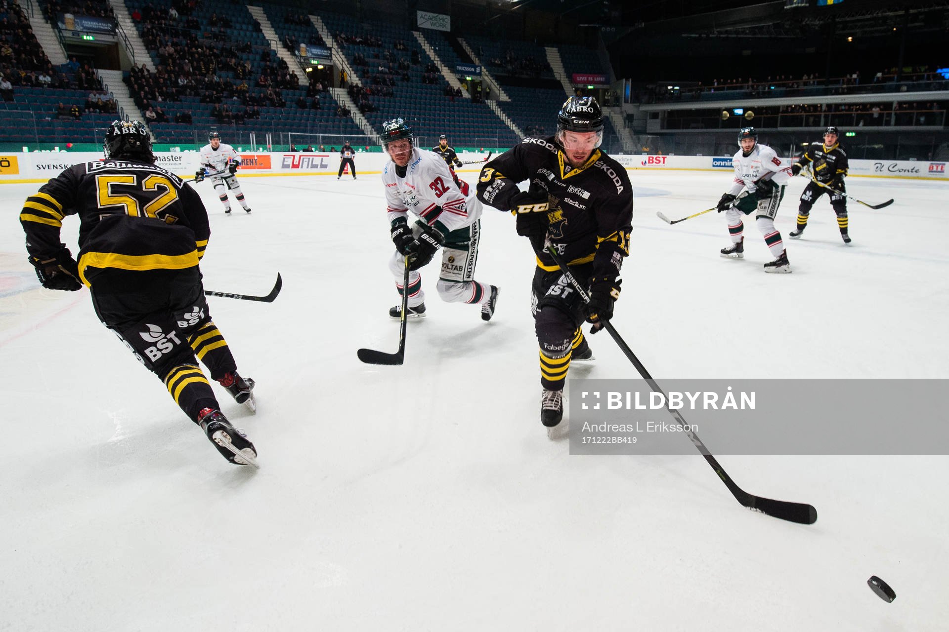 s Henrik Marklund