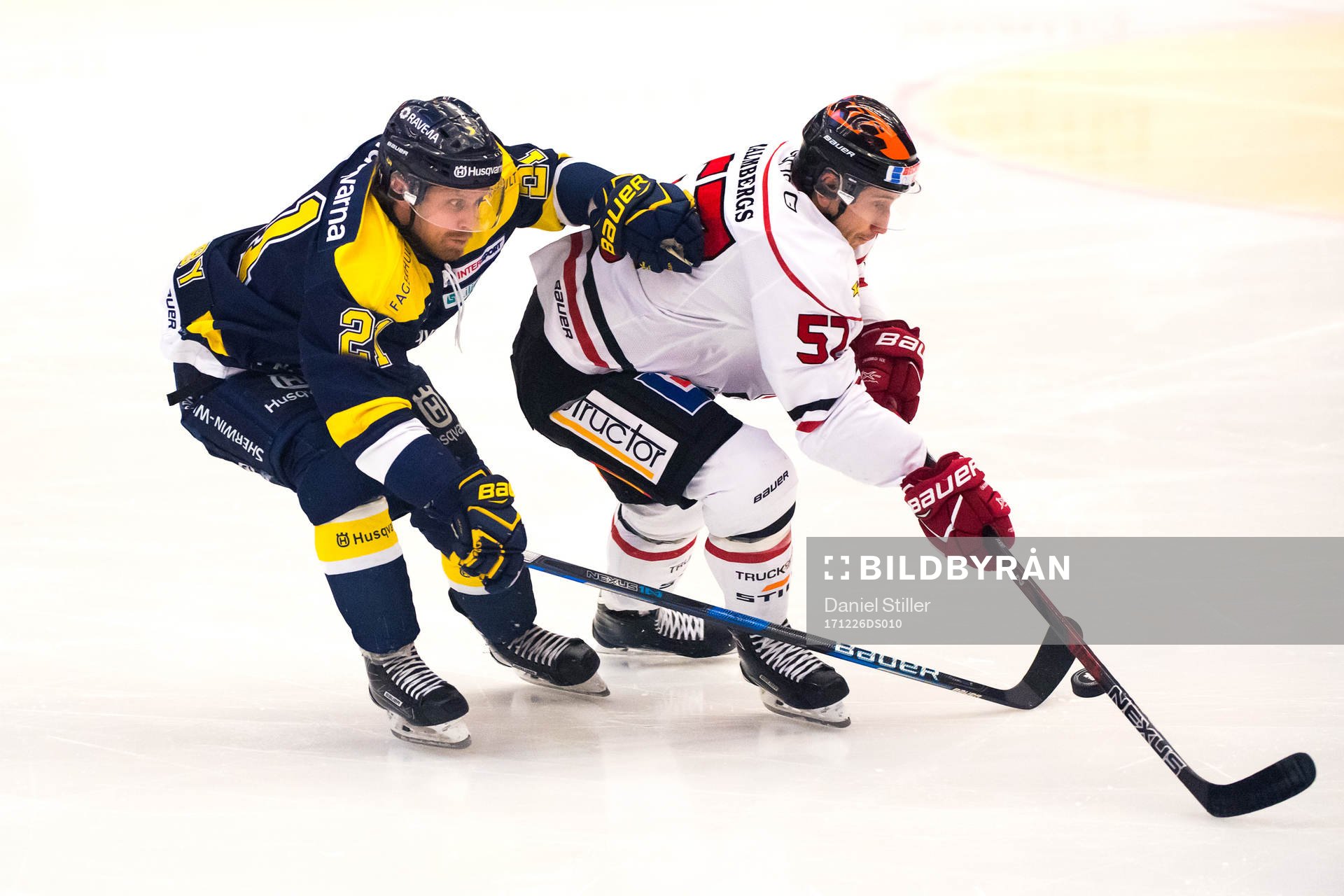 s Mattias Tedenby och Örebros Daine Todd