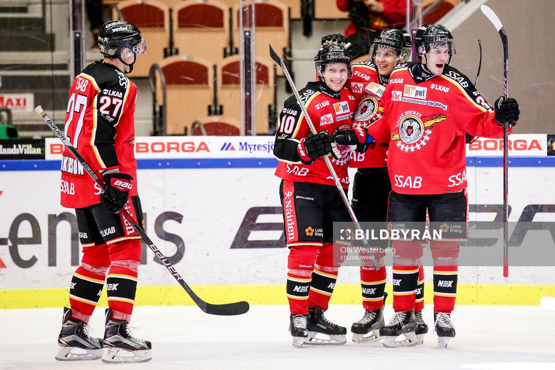Luleås Einar Emanuelsson och Emil Larsson jublar
