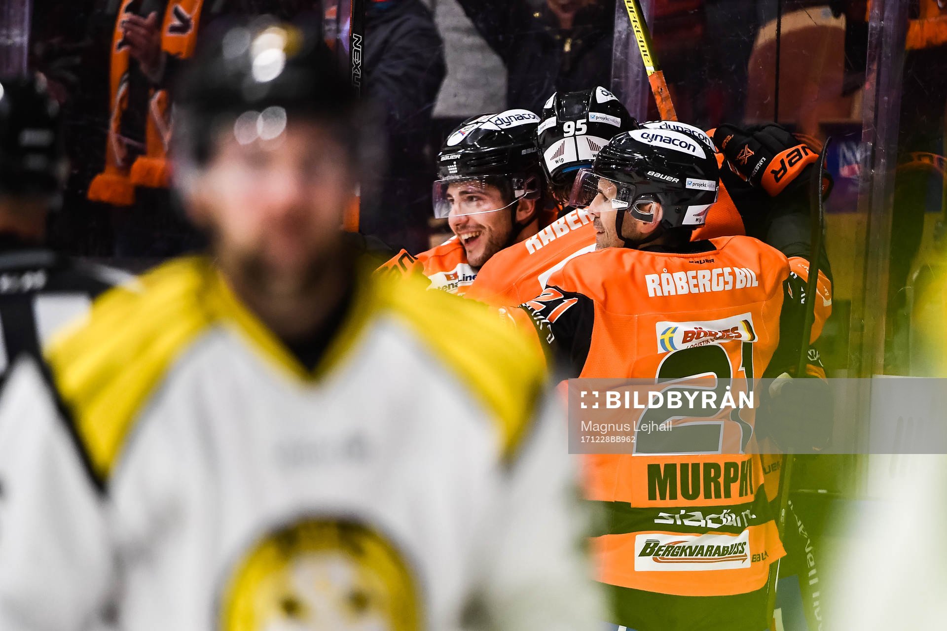 Karlskronas spelare jublar