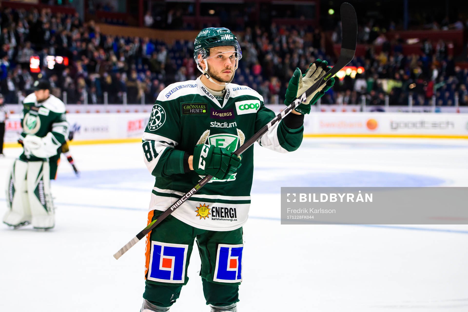 Färjestads Theodor Lennström deppar