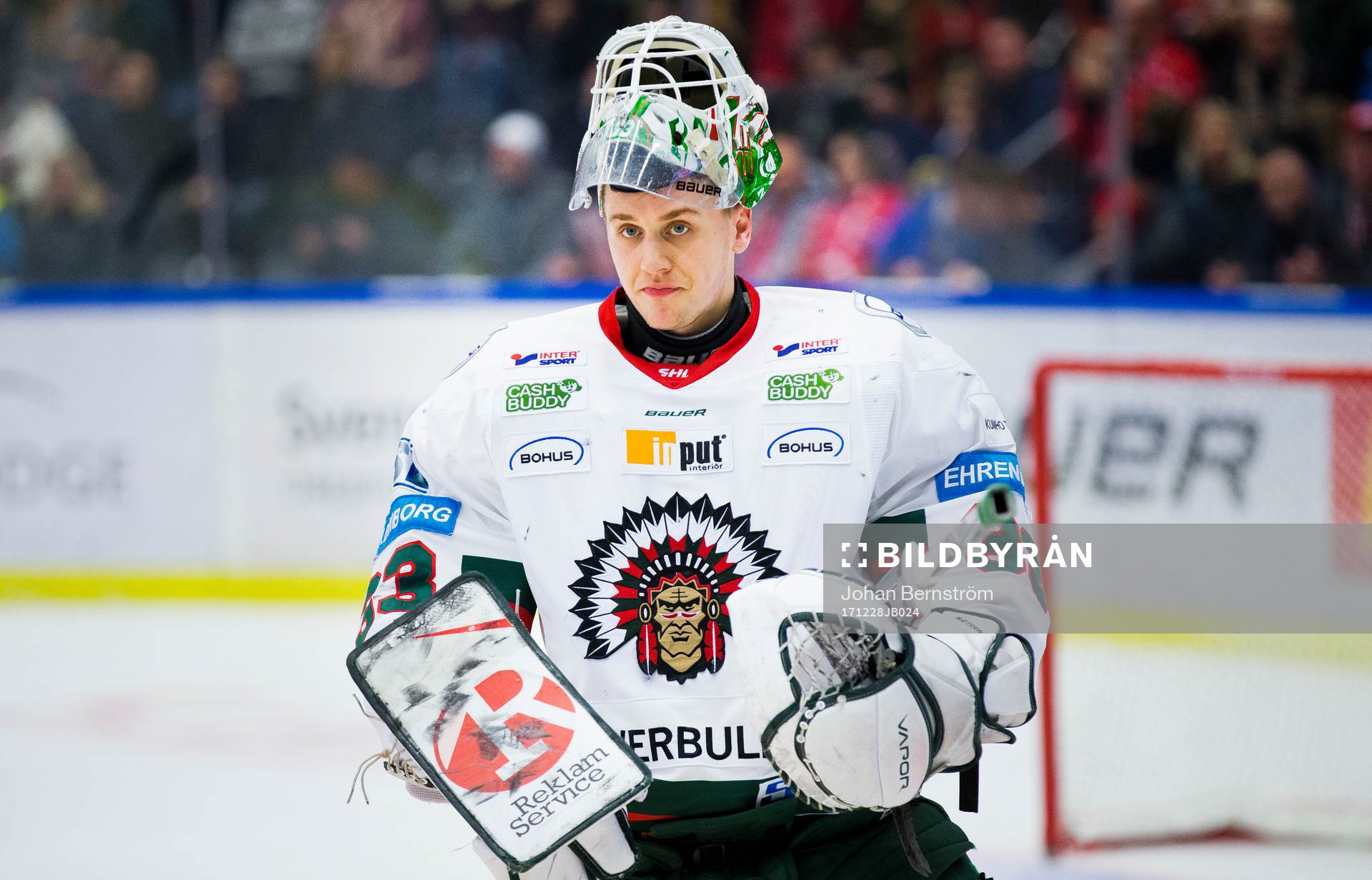 Frölundas målvakt Johan Mattsson deppar