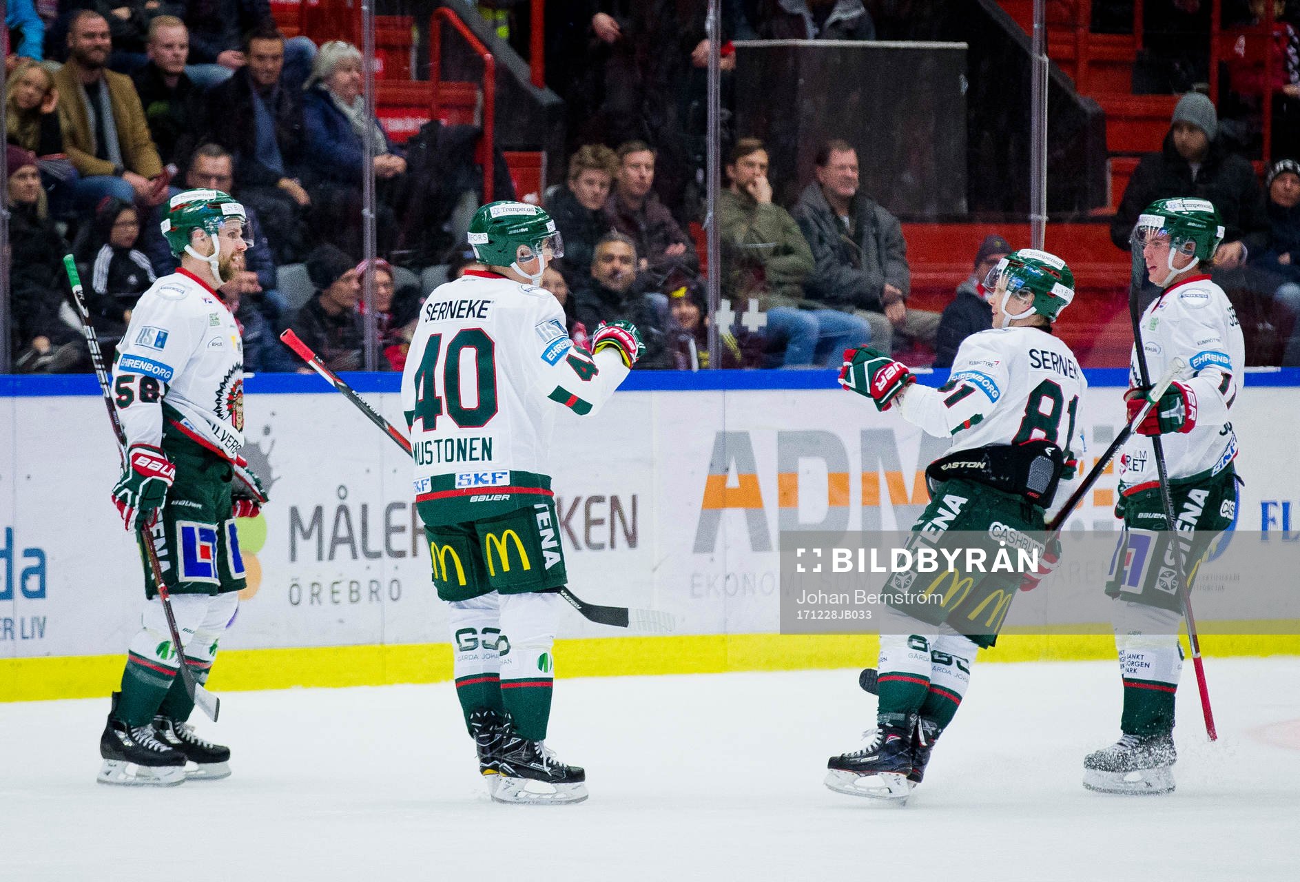 Frölundas Joel Mustonen gör 2-2 och jublar