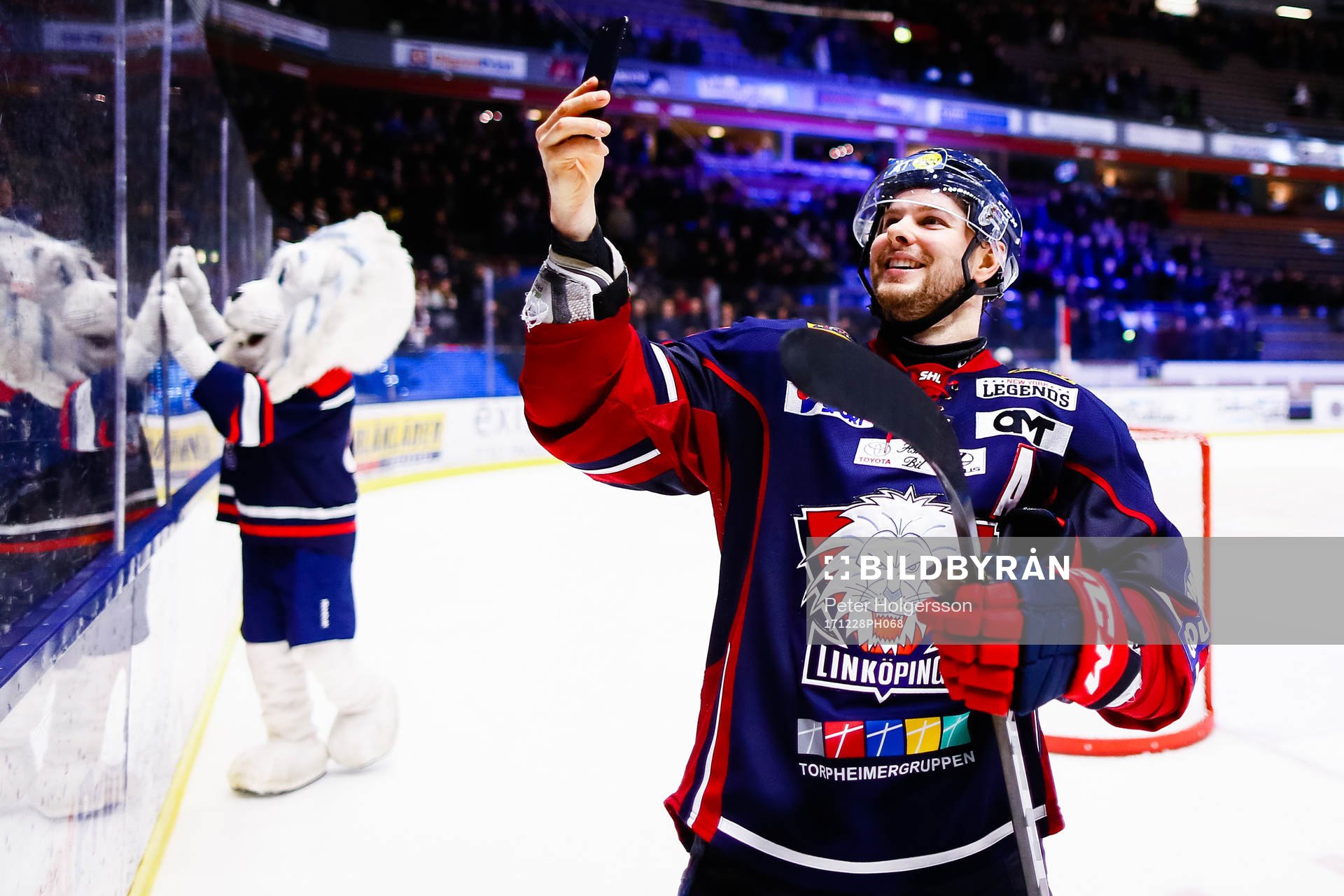 Linköpings Andrew Gordon jublar