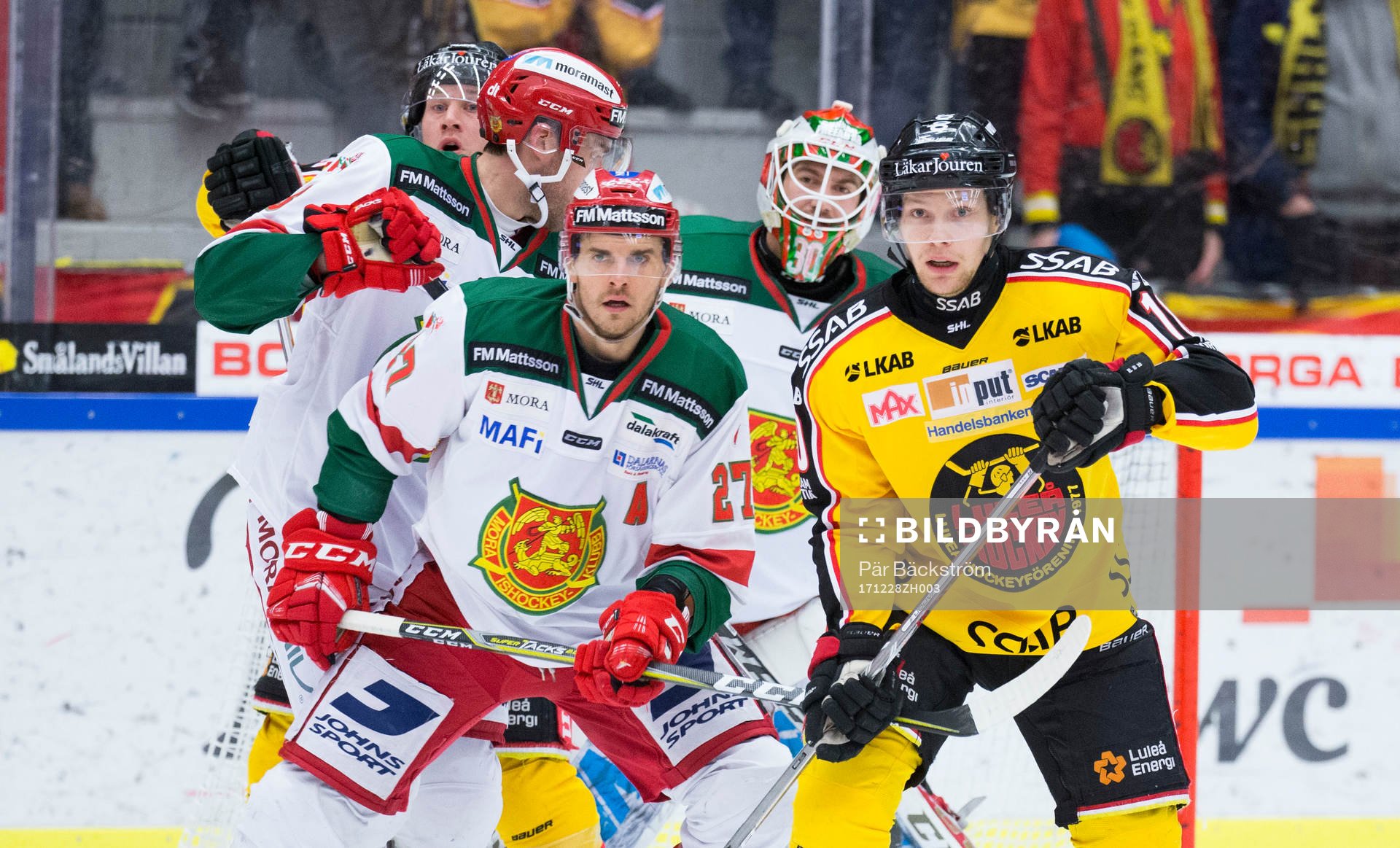 Luleås Einar Emanuelsson  och Moras Matt Bailey