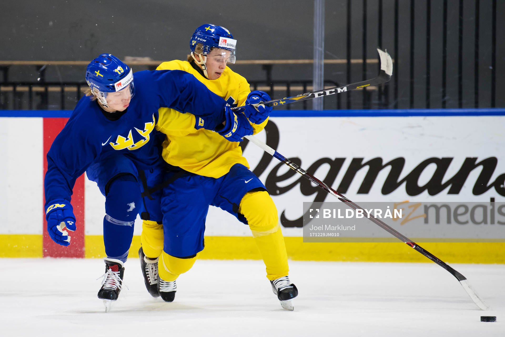 Alexander Nylander och Tim Söderlund på Sveriges träning