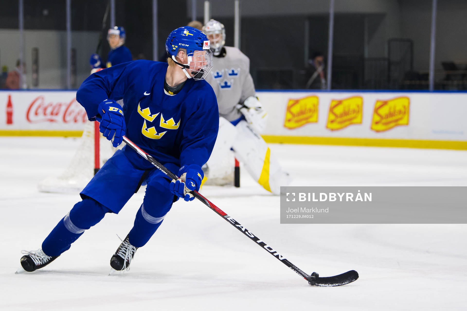 Rasmus Dahlin på Sveriges träning