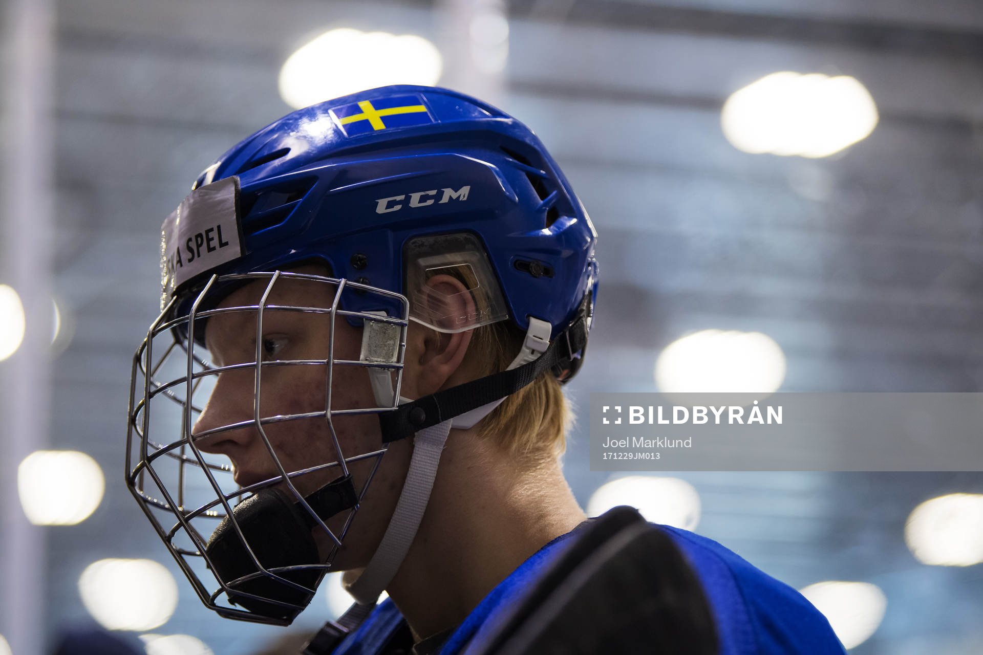 Rasmus Dahlin på Sveriges träning