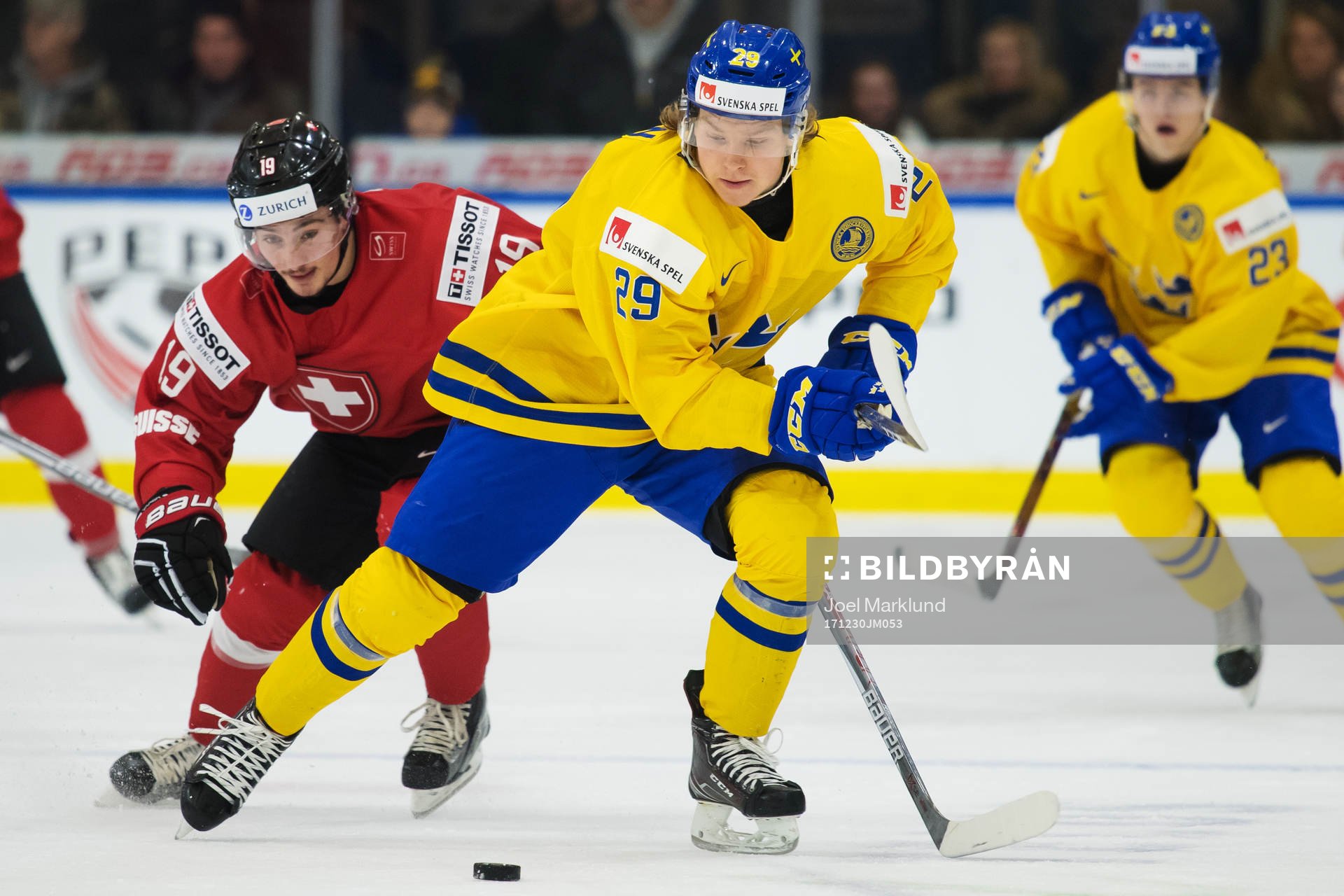 Schweiz Axel Simic och Sveriges Oskar Steen