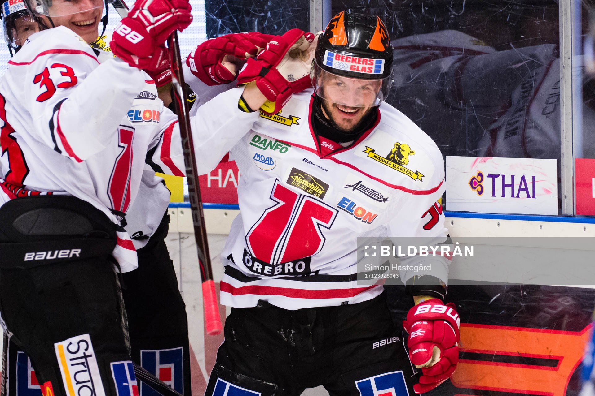 Örebros Johan Wiklander jublar