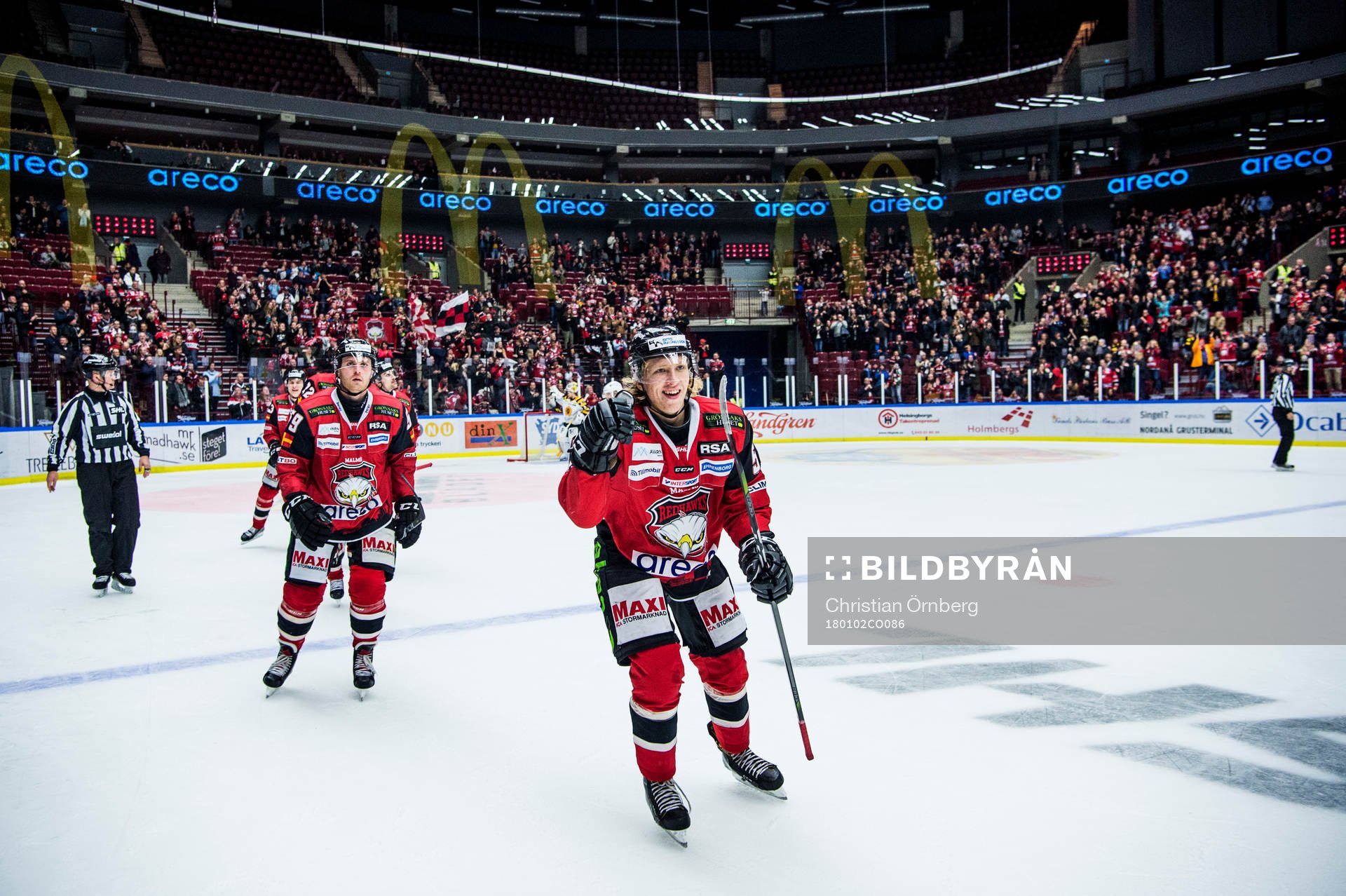 Malmö Redhawks Marcus Sylvegård jublar