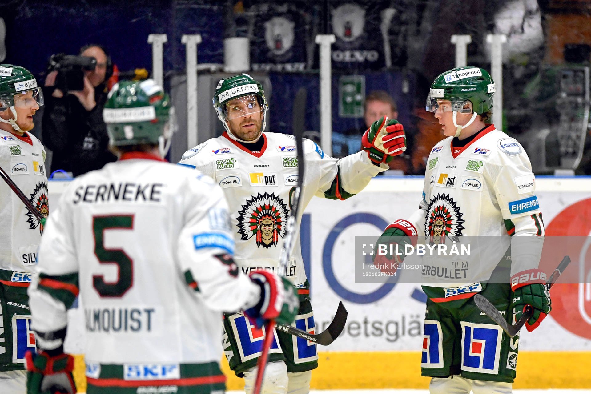 Frölundas Victor Olofsson jublar med lagkamrater